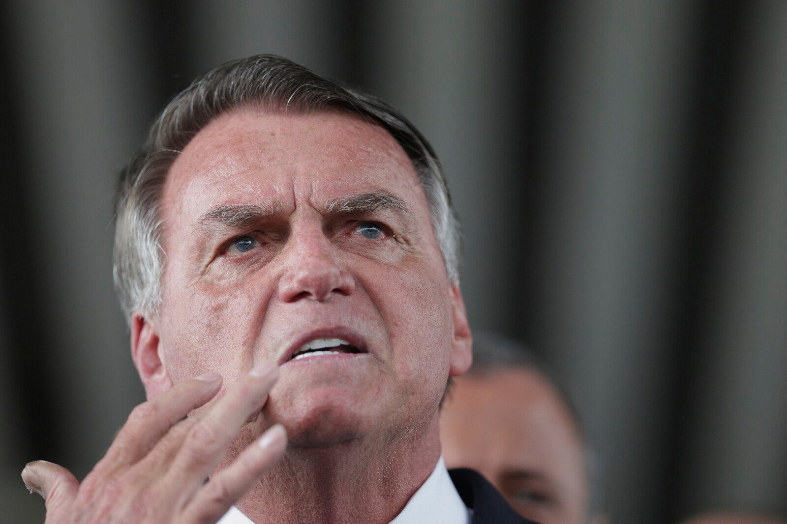 Bolsonaro Leaves Hospital After Surgery