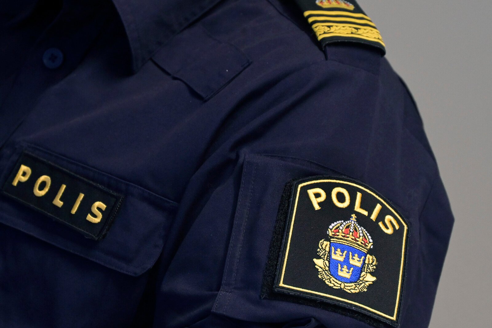 Police Officer Suspected of Data