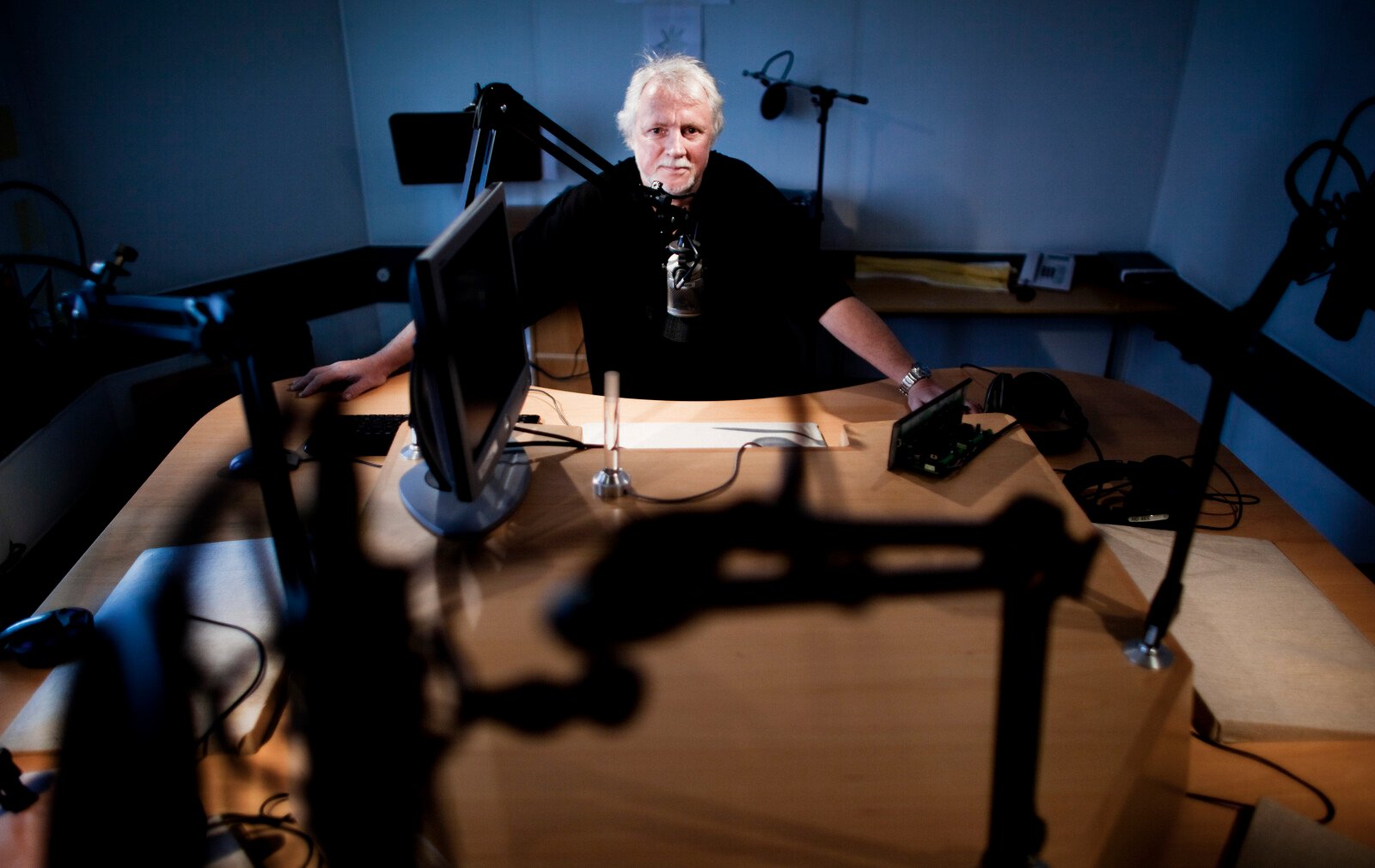 Swedish Radio Journalist Åke Pettersson Passes Away at 77