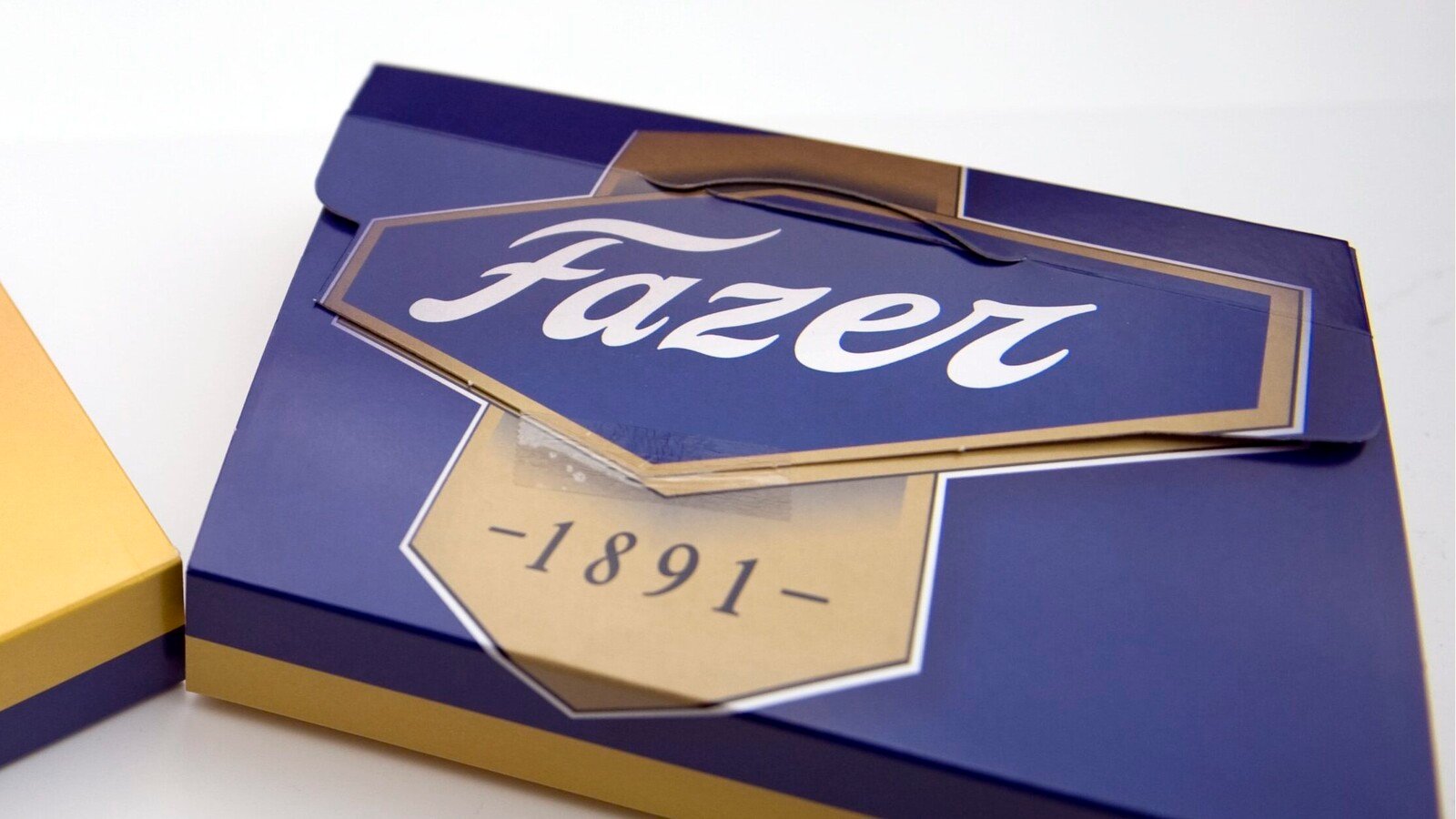 Chocolate Cakes Recalled – Incorrect Content