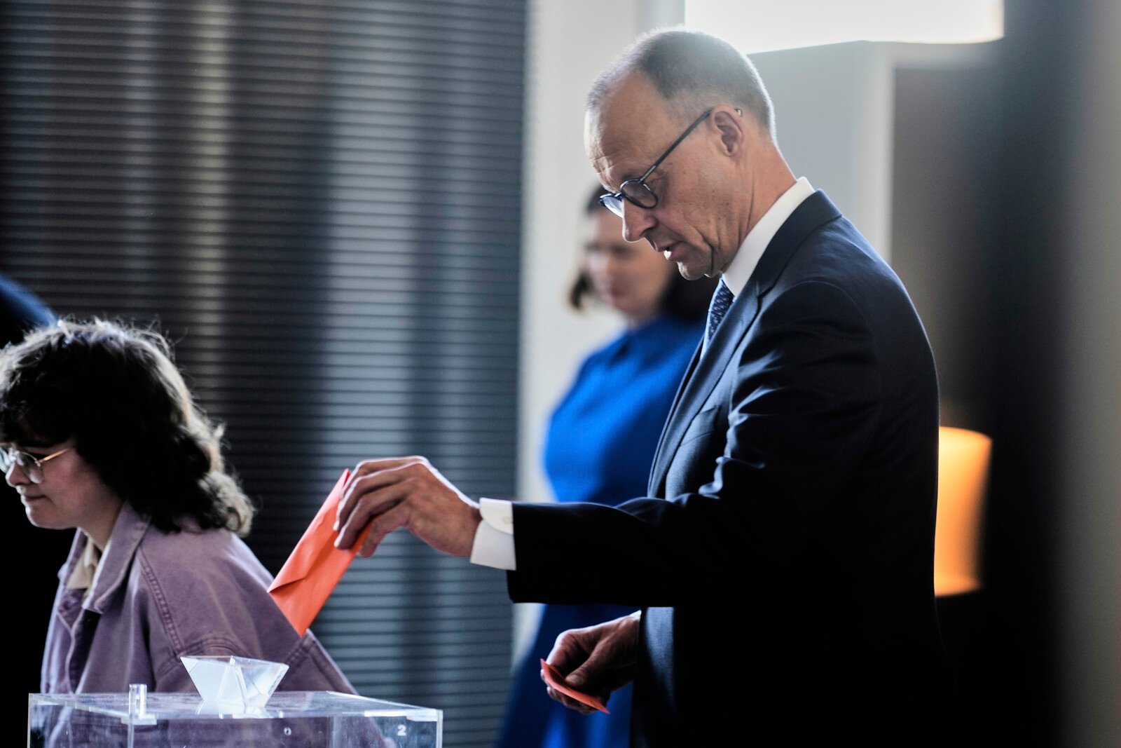 Merz Falls Short in First Vote for German Chancellor