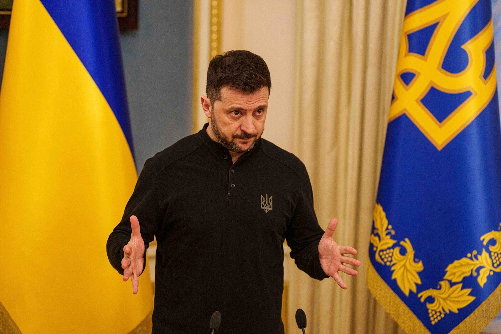 Zelensky: Hundreds of Chinese are