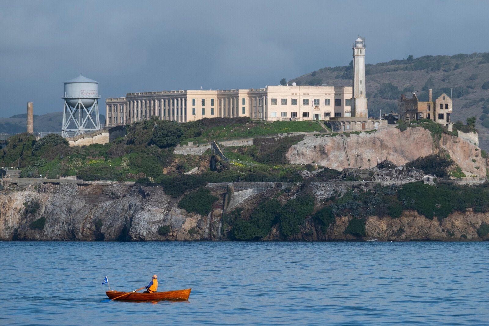 Trump to Reopen Alcatraz Prison for Violent Criminals