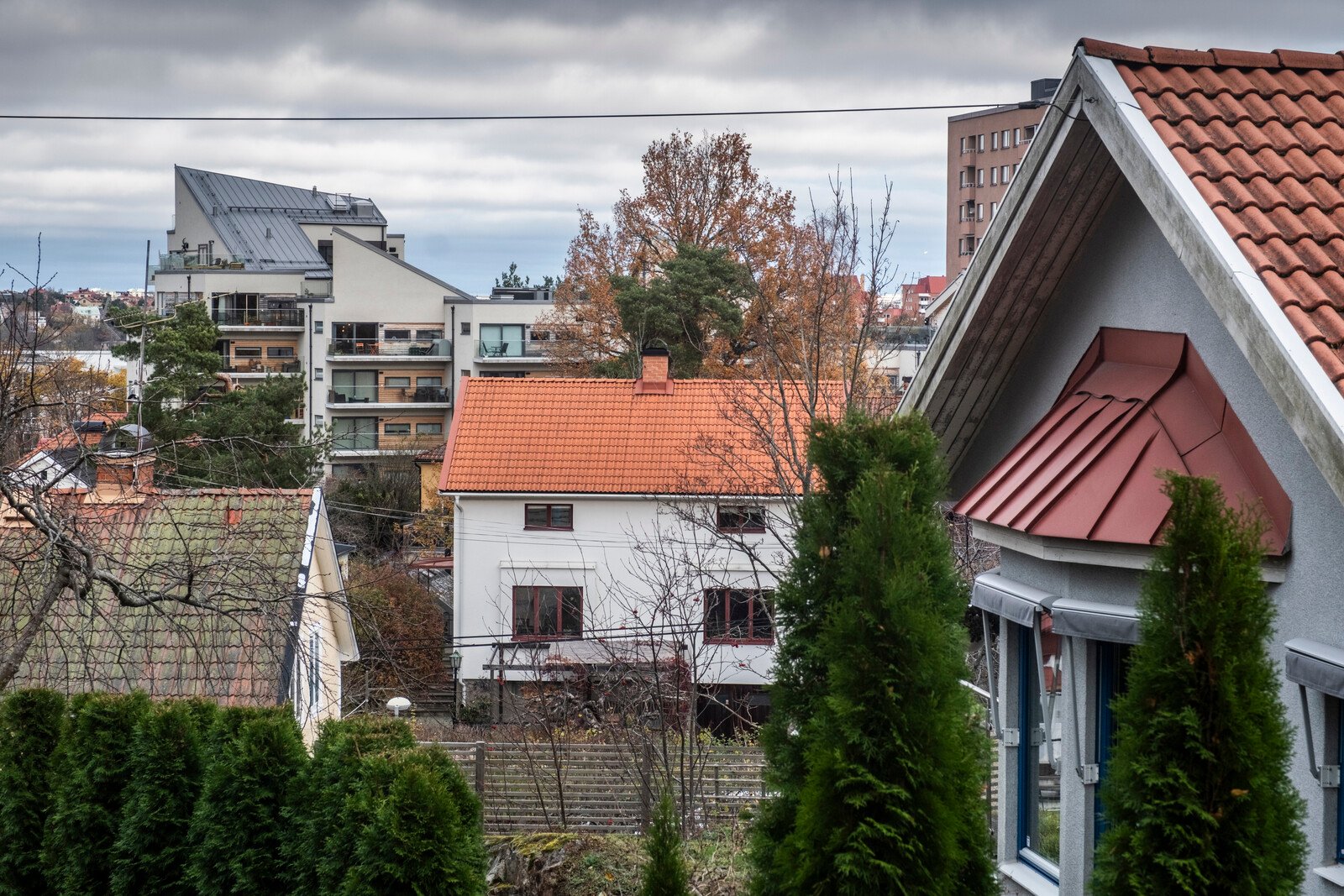 Strong villa market in February