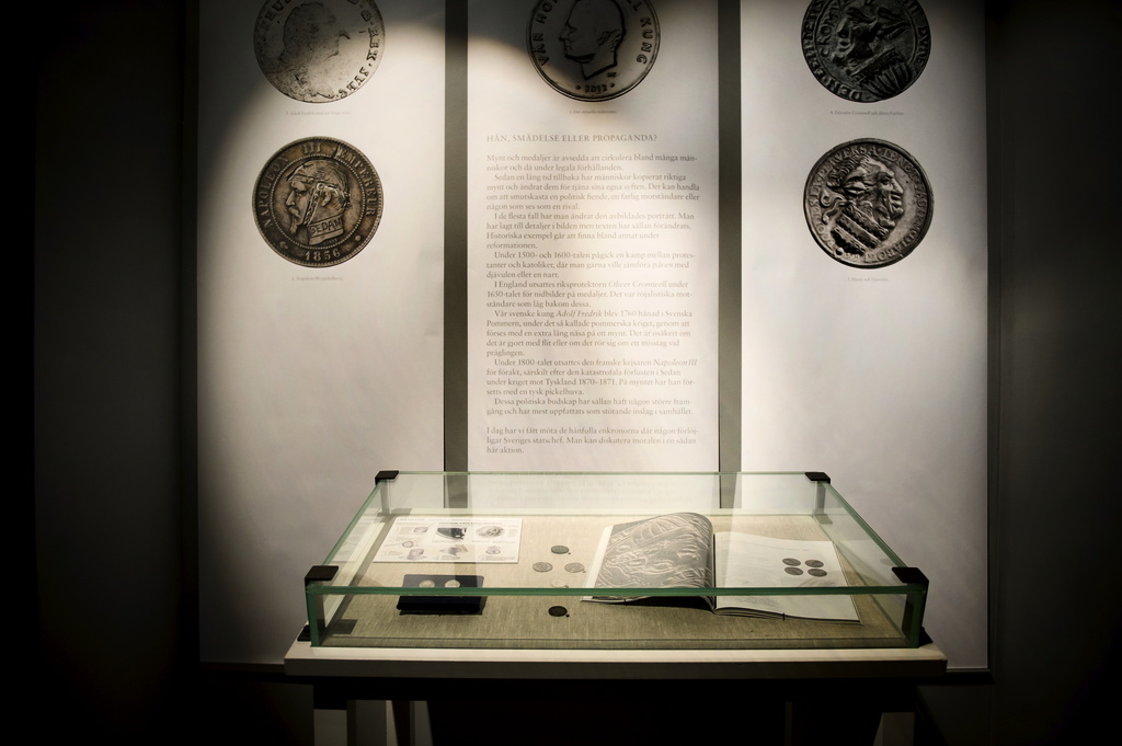 Sold stolen coins - must pay £1.2 million in damages