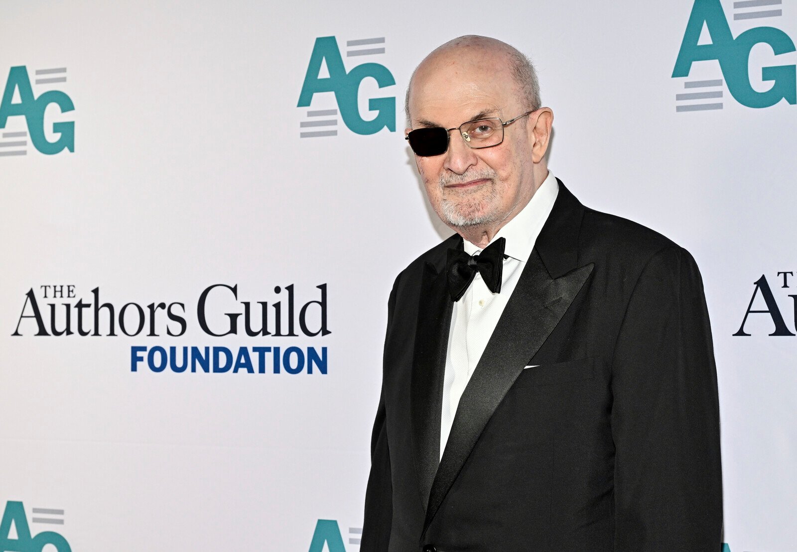 Hadi Matar Sentenced for Attempted Murder of Salman Rushdie