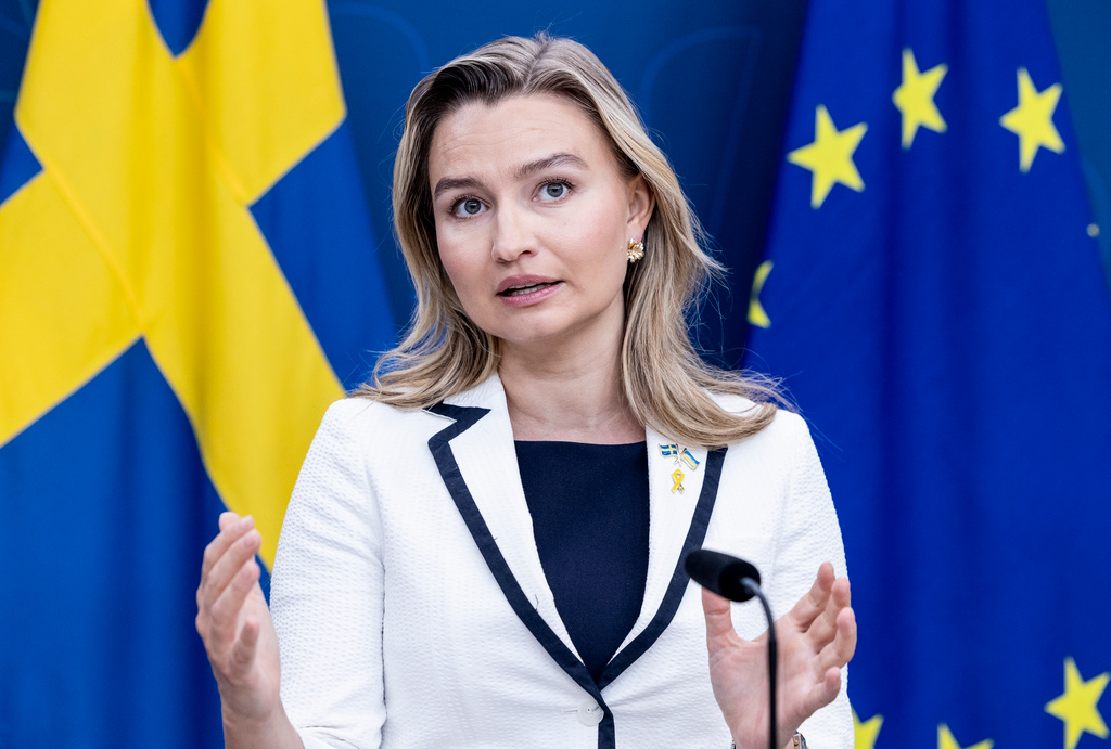 Sweden sends reserve power plants to Ukraine