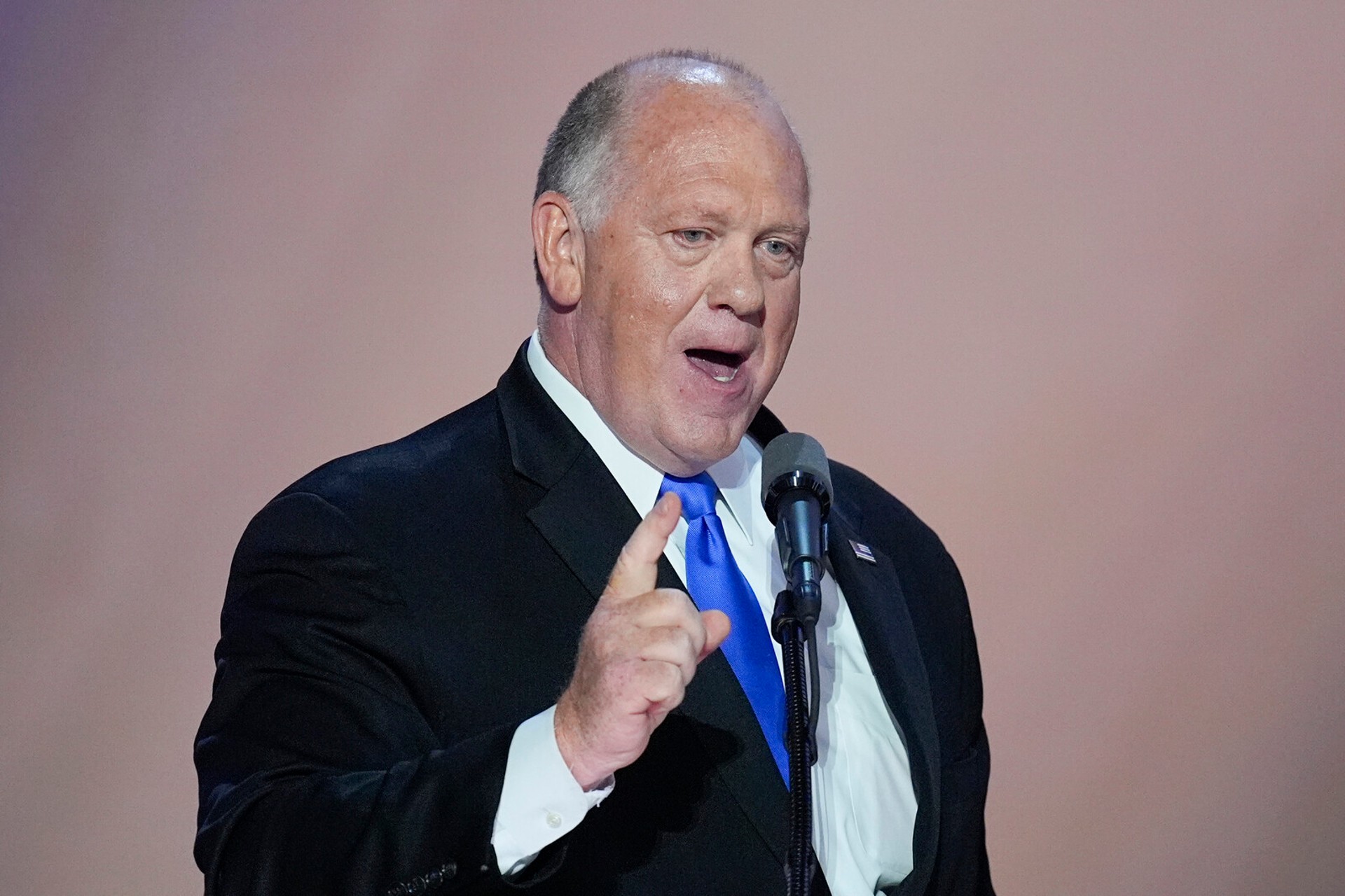 Thomas Homan becomes Trump's new border chief