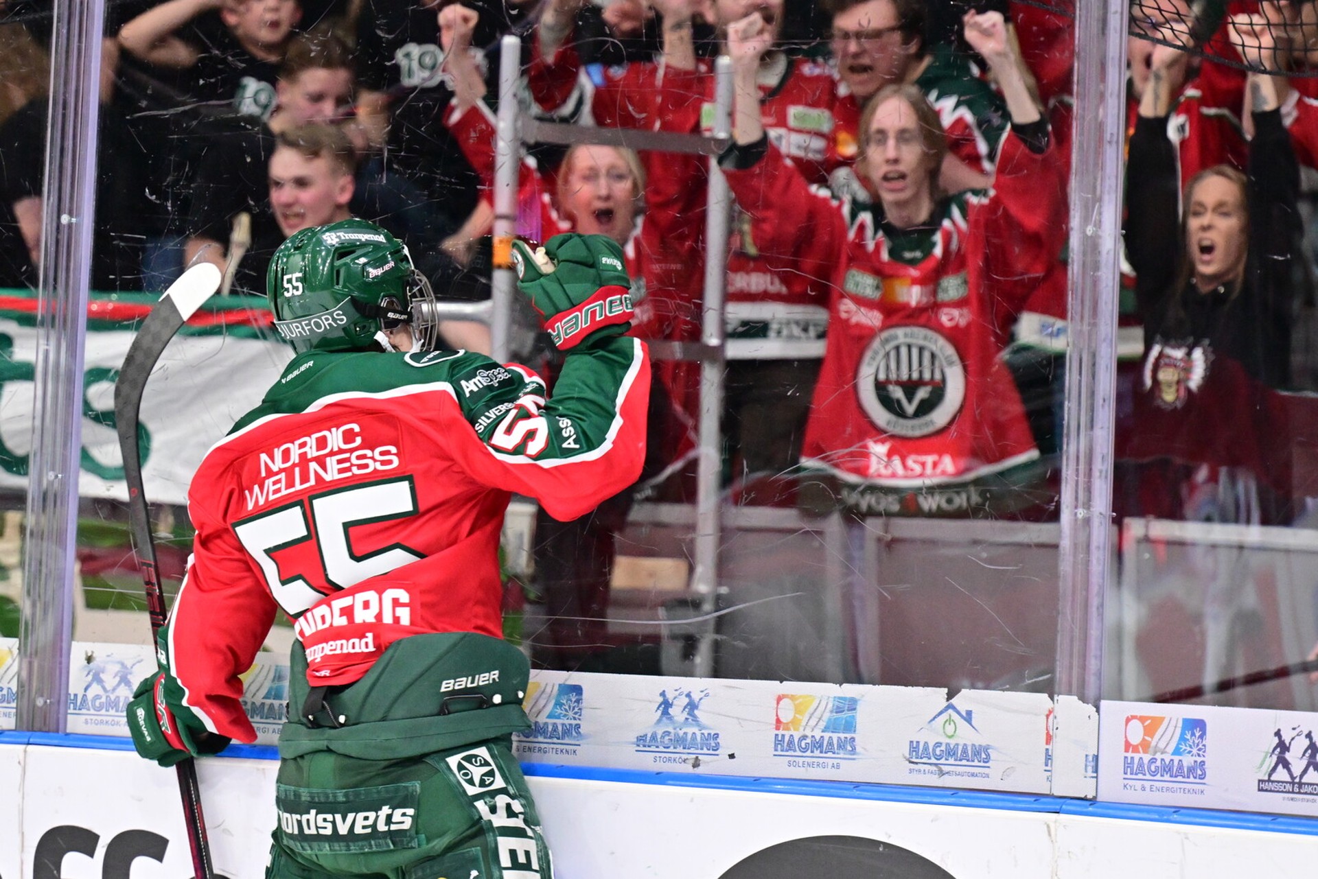 Teen Sensation Stenberg Scores, but Frölunda Falls to Timrå in Quarterfinal