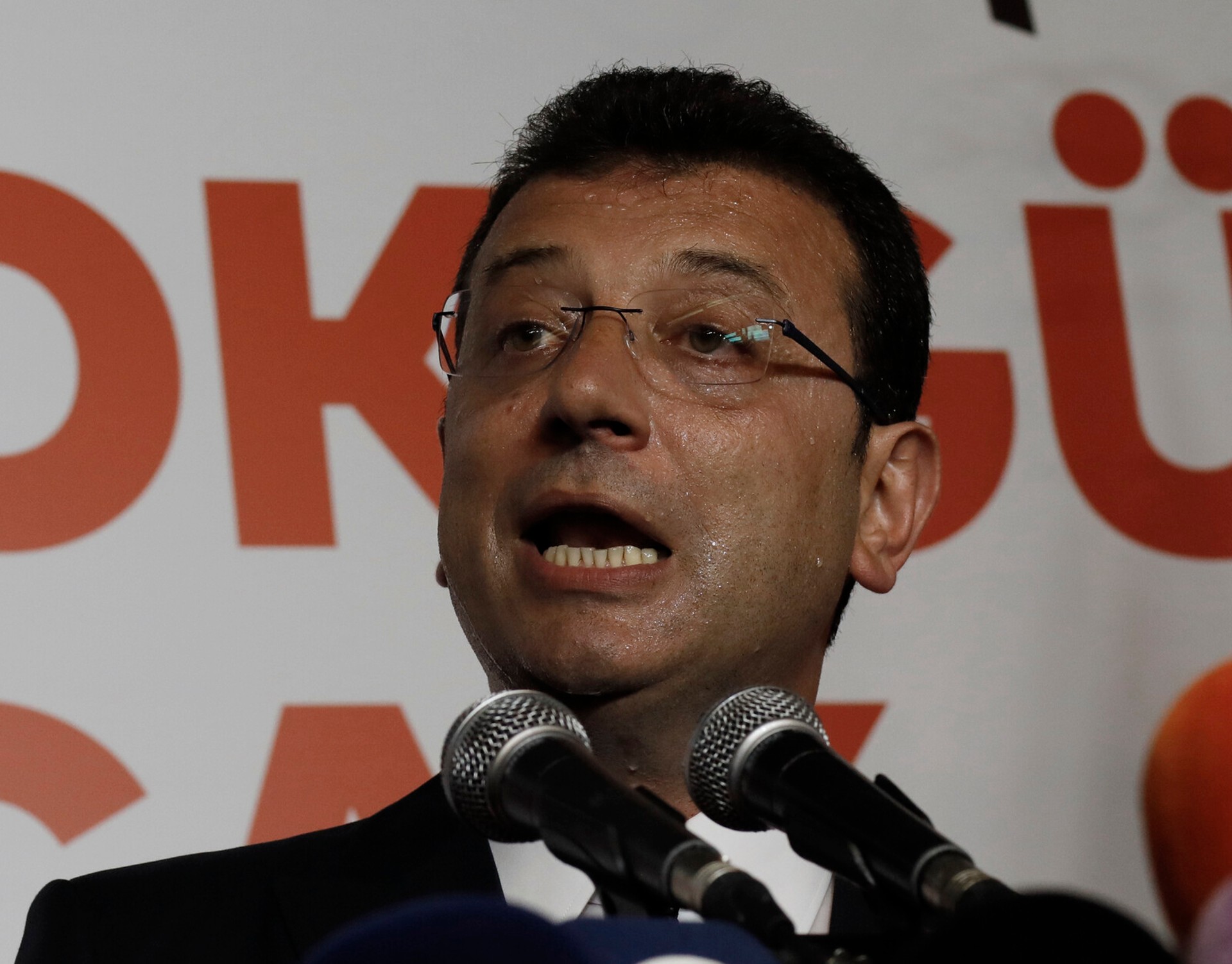 Erdogan's Rival Arrested in Istanbul