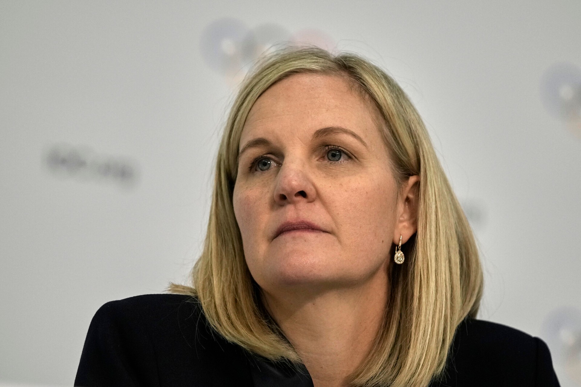 Kirsty Coventry Faces Key IOC Challenges: Russia, Trump, and Future Hosts