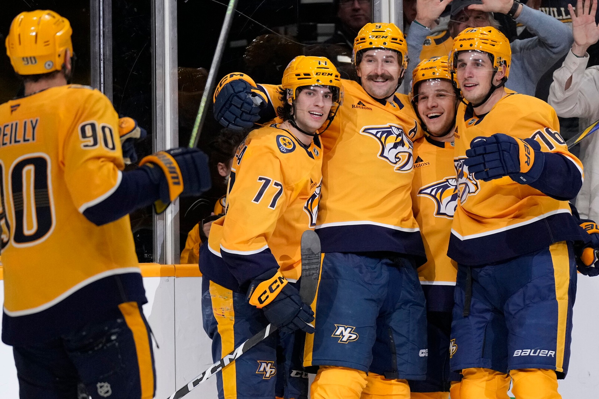 Forsberg's Two Goals Propel Nashville to Victory Over Toronto