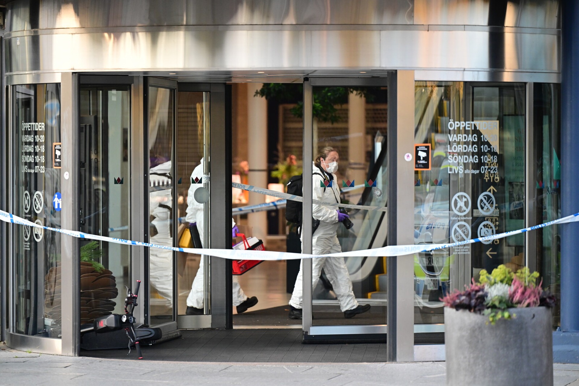 Teens Face Charges in Kungsbacka Shopping Center Shooting