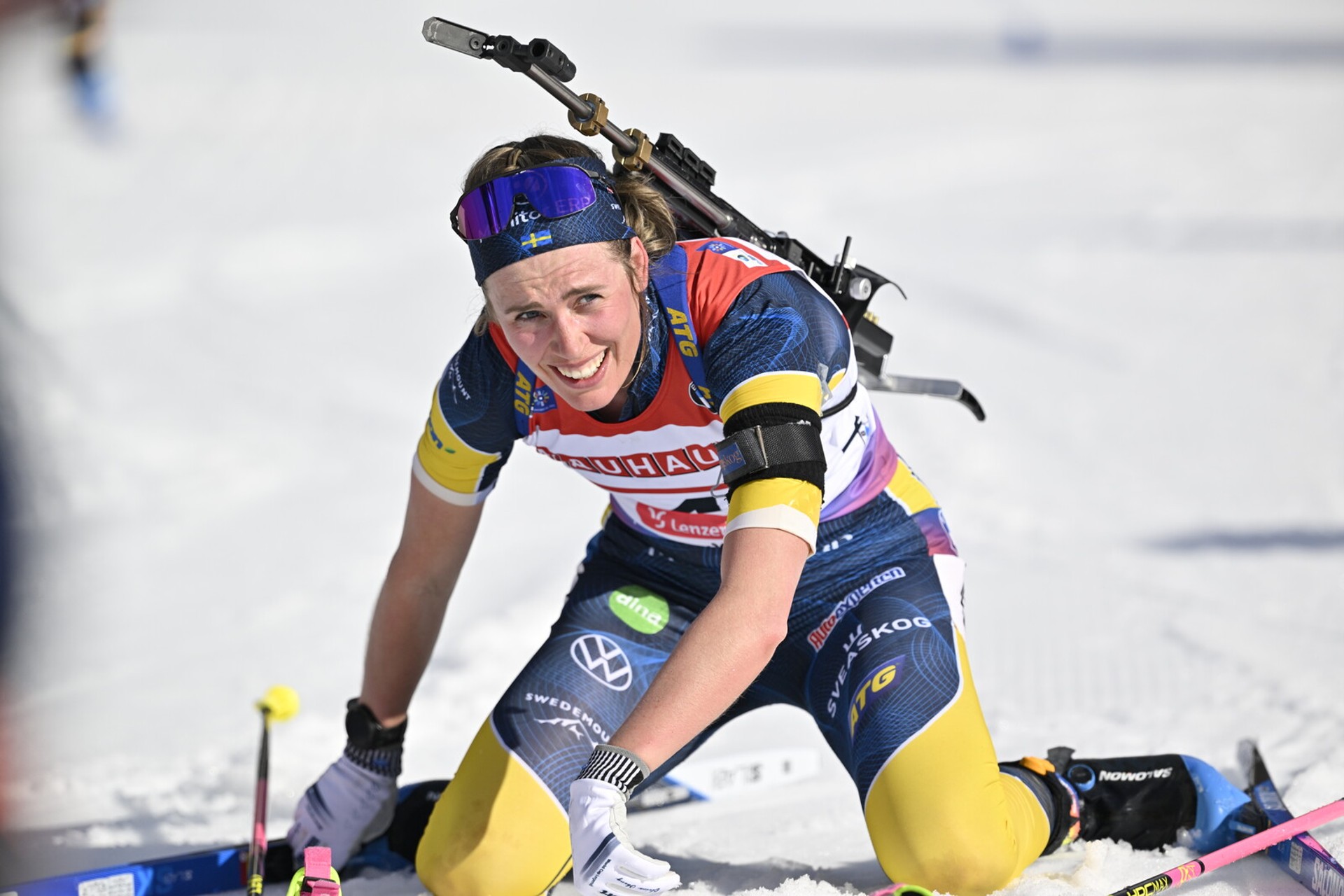 Elvira Öberg Misses Podium After Penalties in Biathlon Sprint