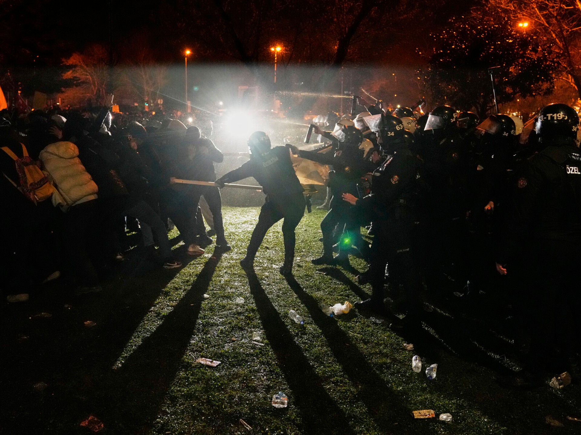 Istanbul Protests Escalate as Police Use Tear Gas and Rubber Bullets