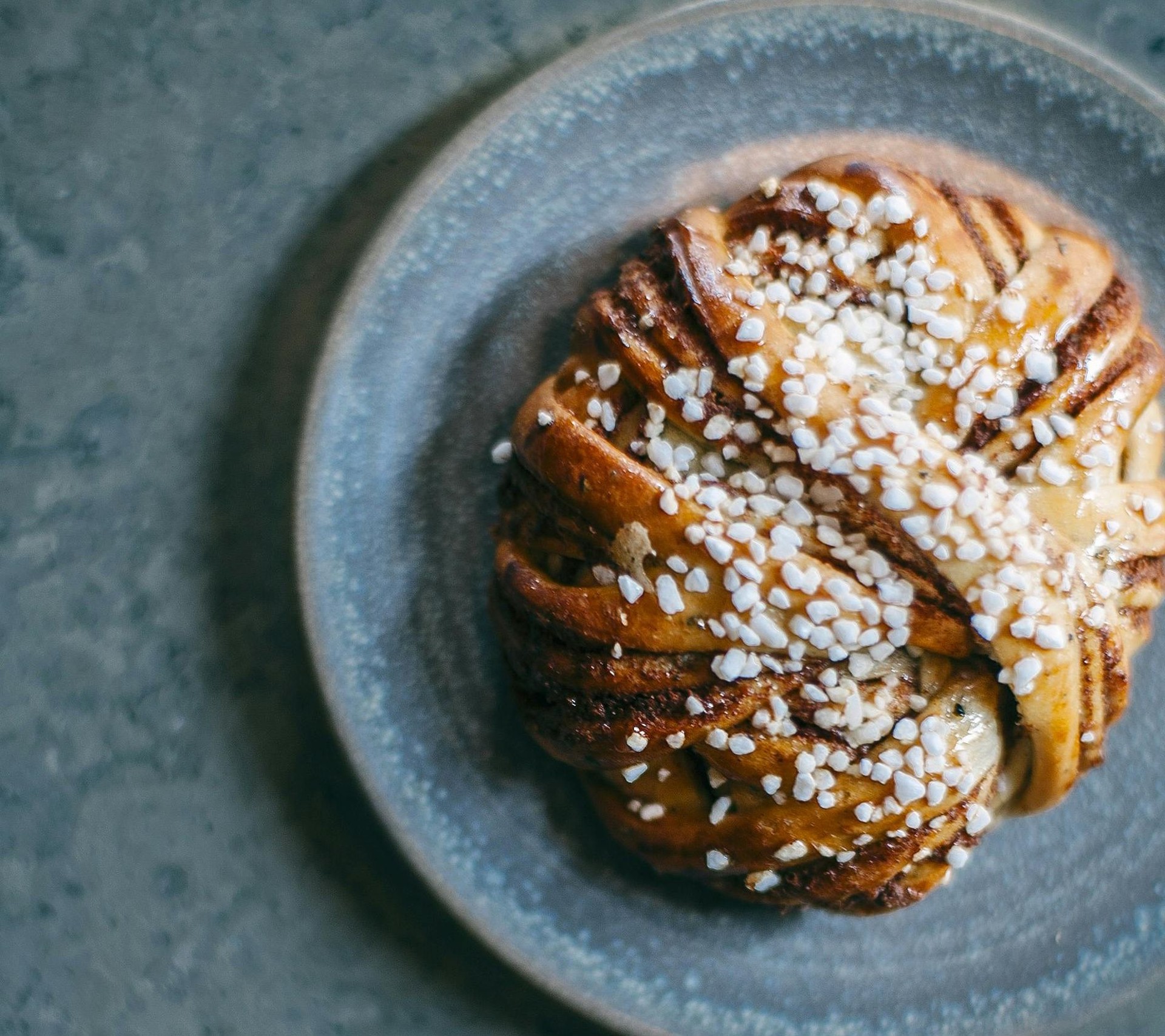 Cinnamon Bun "kanelbulle" a Swedish classic baked good