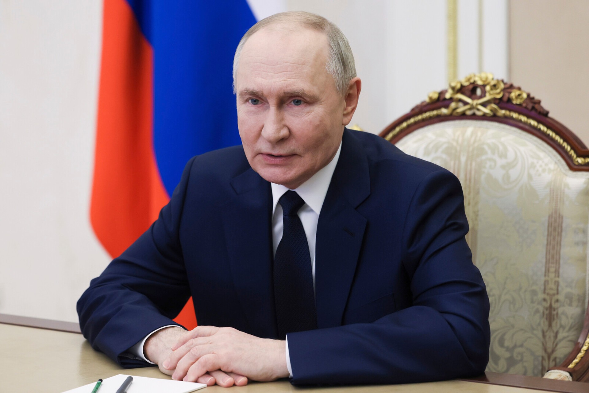 Sources: Putin ready to discuss ceasefire