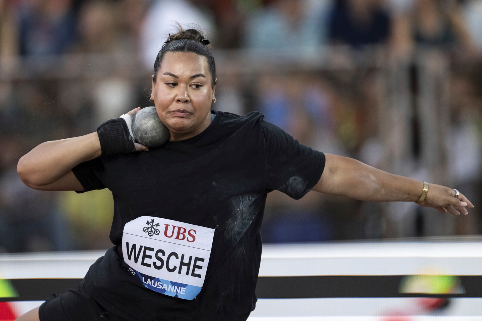 Photographers Escape Close Call with Shot Put at World Championship