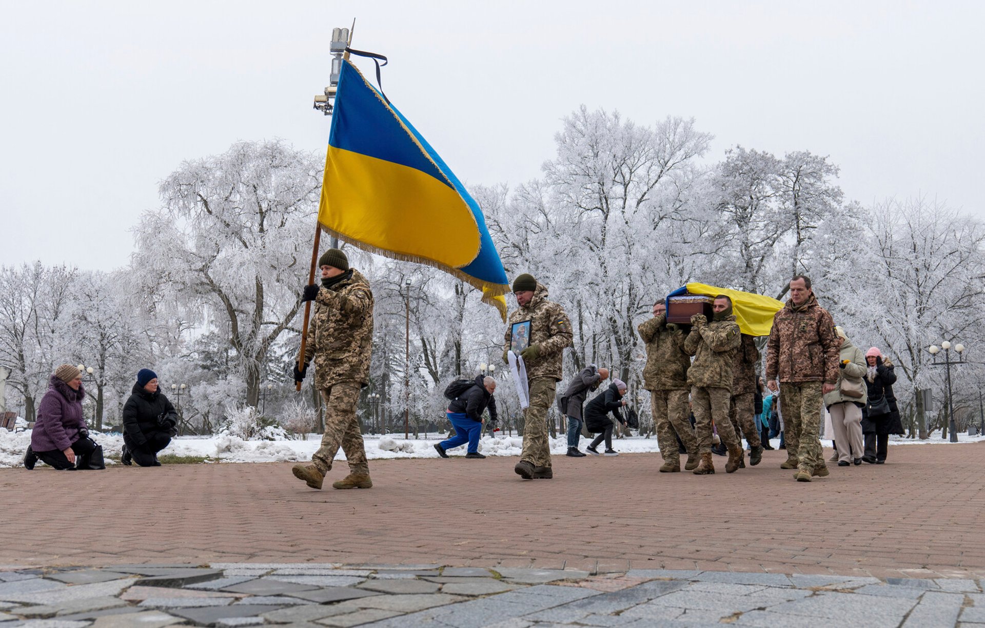 Trump's Halt on Ukraine Aid Sparks Confusion and Concern