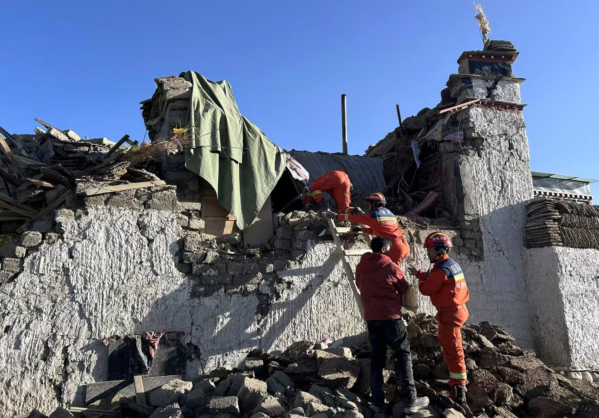 Over 120 dead in earthquake