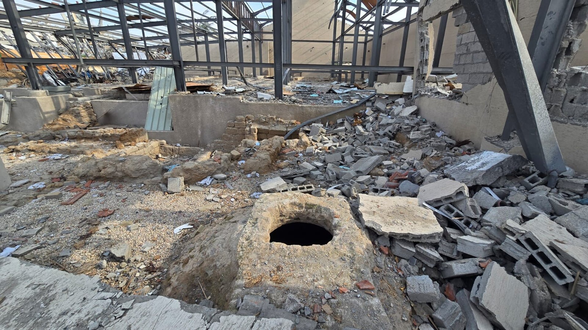 Archaeologist on Gaza in Ruins: