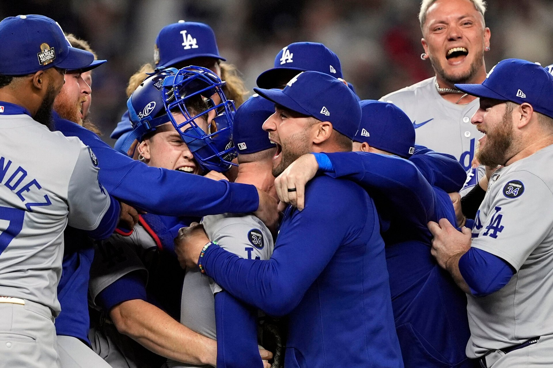 Dodgers won a classic baseball