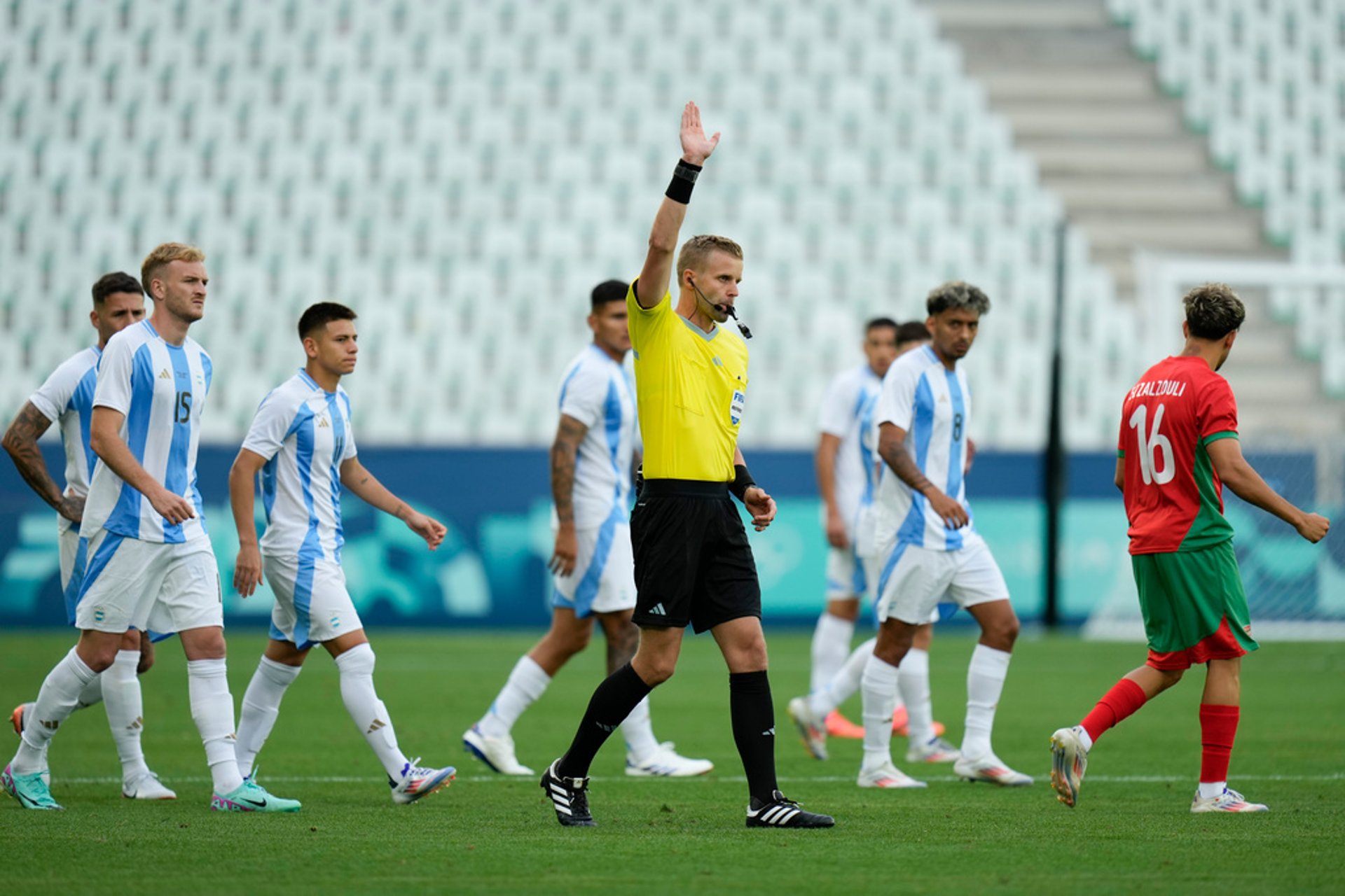 Argentine anger after chaotic match