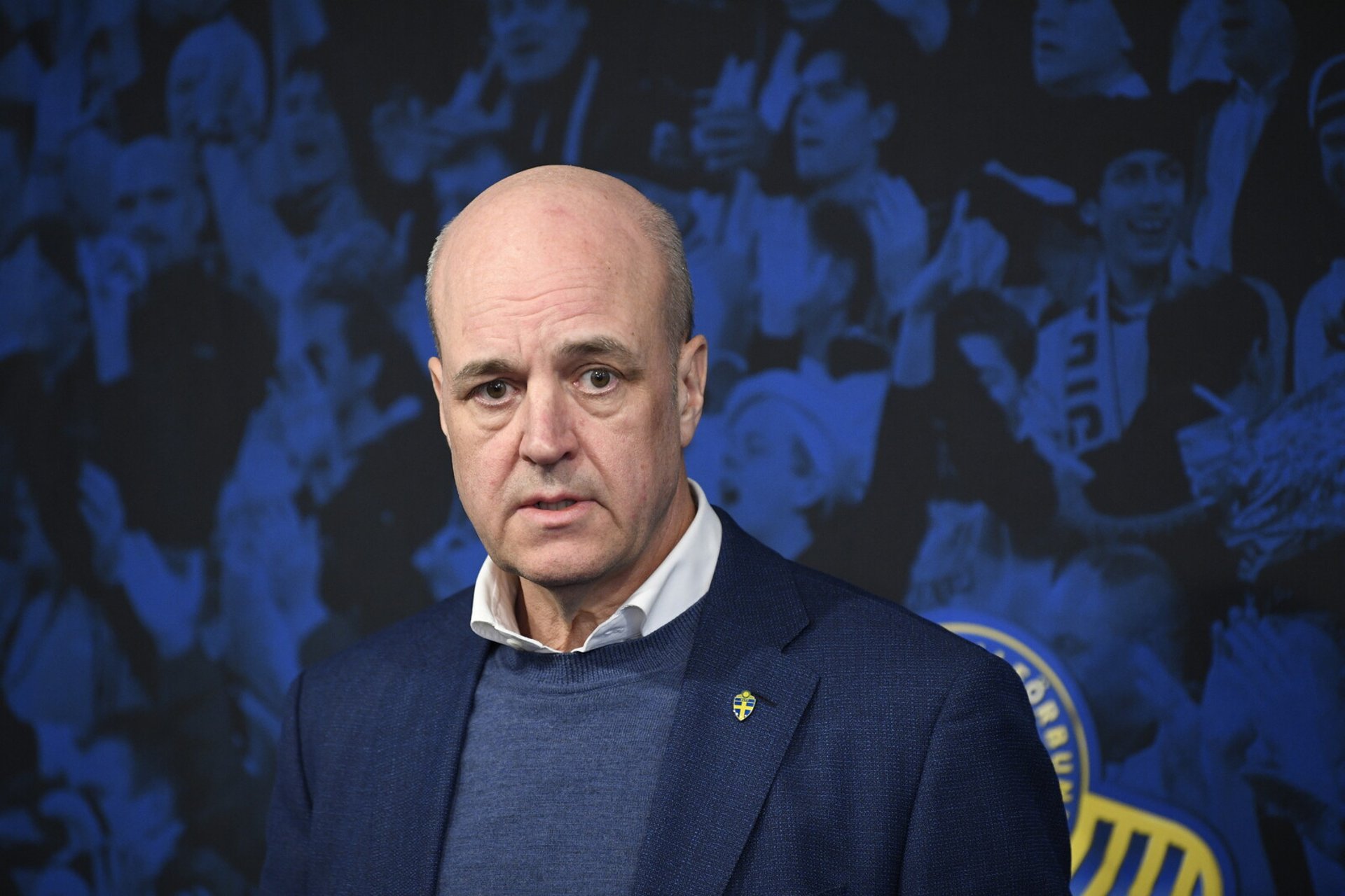 Reinfeldt declines - jumps off the chairmanship election