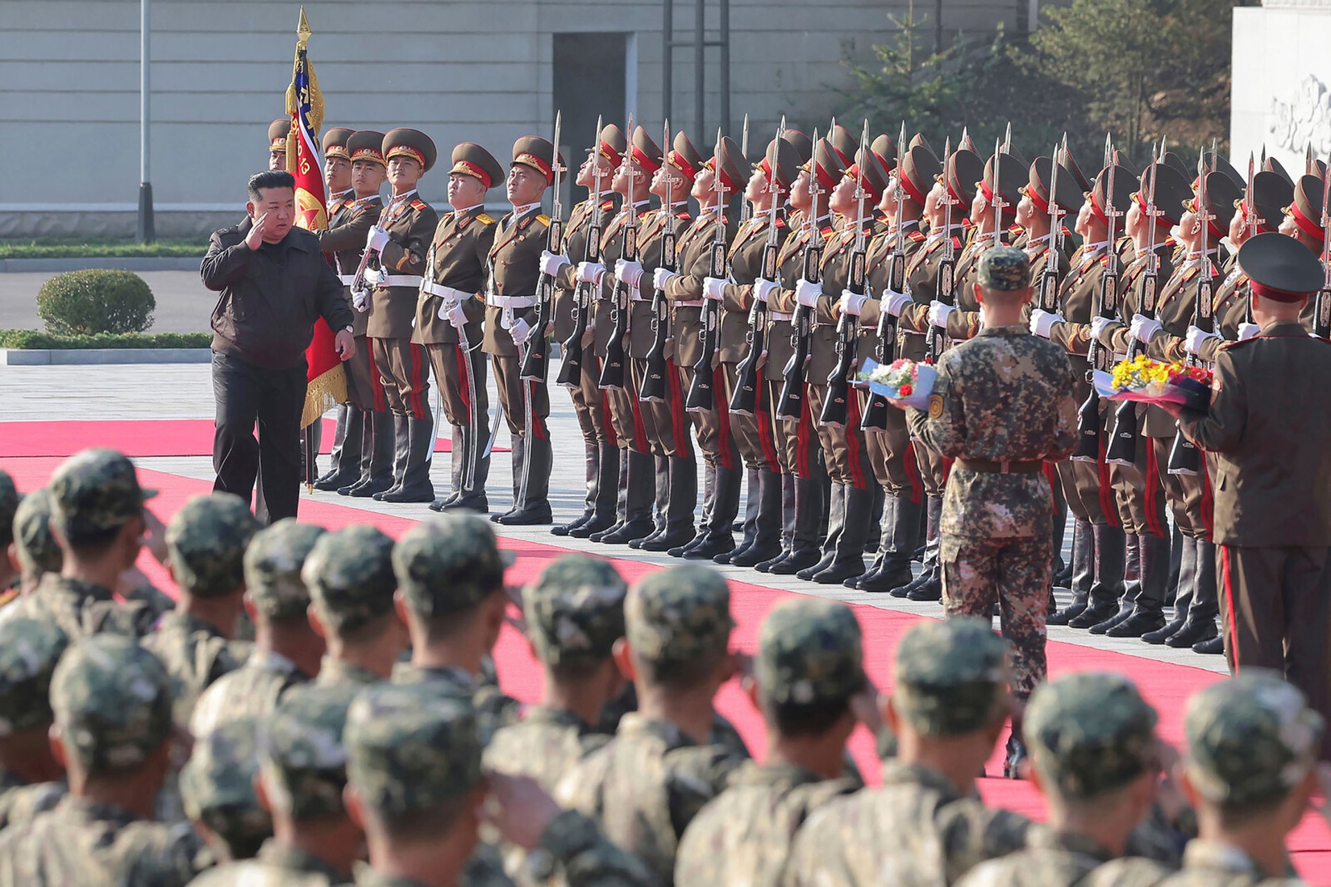 Thousands of North Korean soldiers