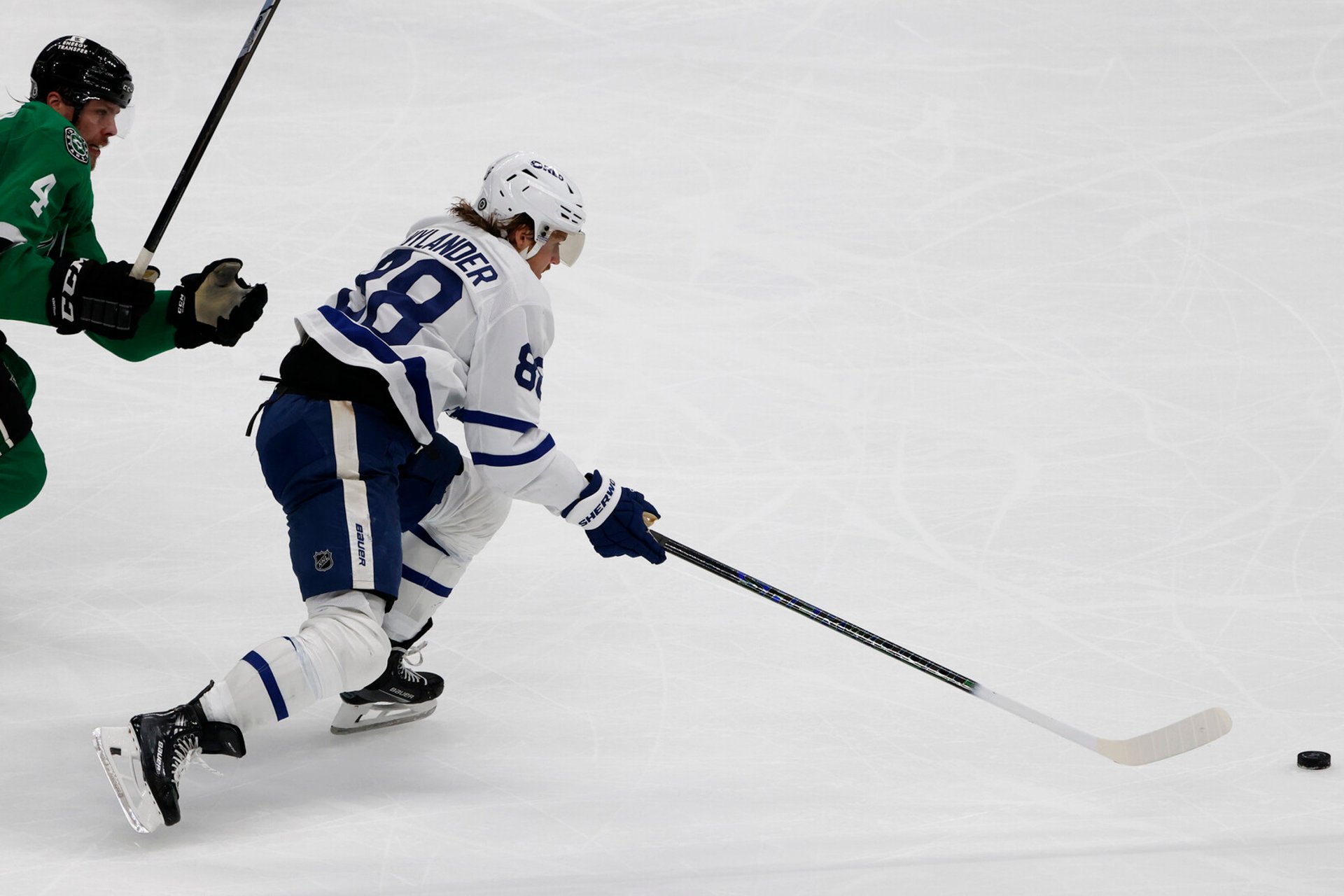 Two goals by Nylander – four in the goal-scoring league