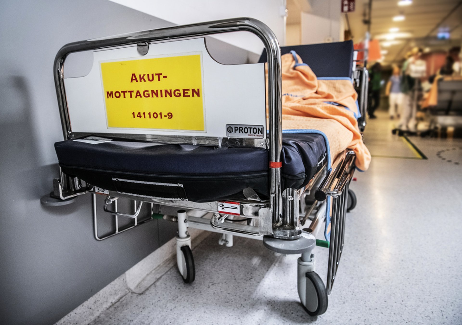 Space shortage – had to use a spoon to alert staff at the emergency department