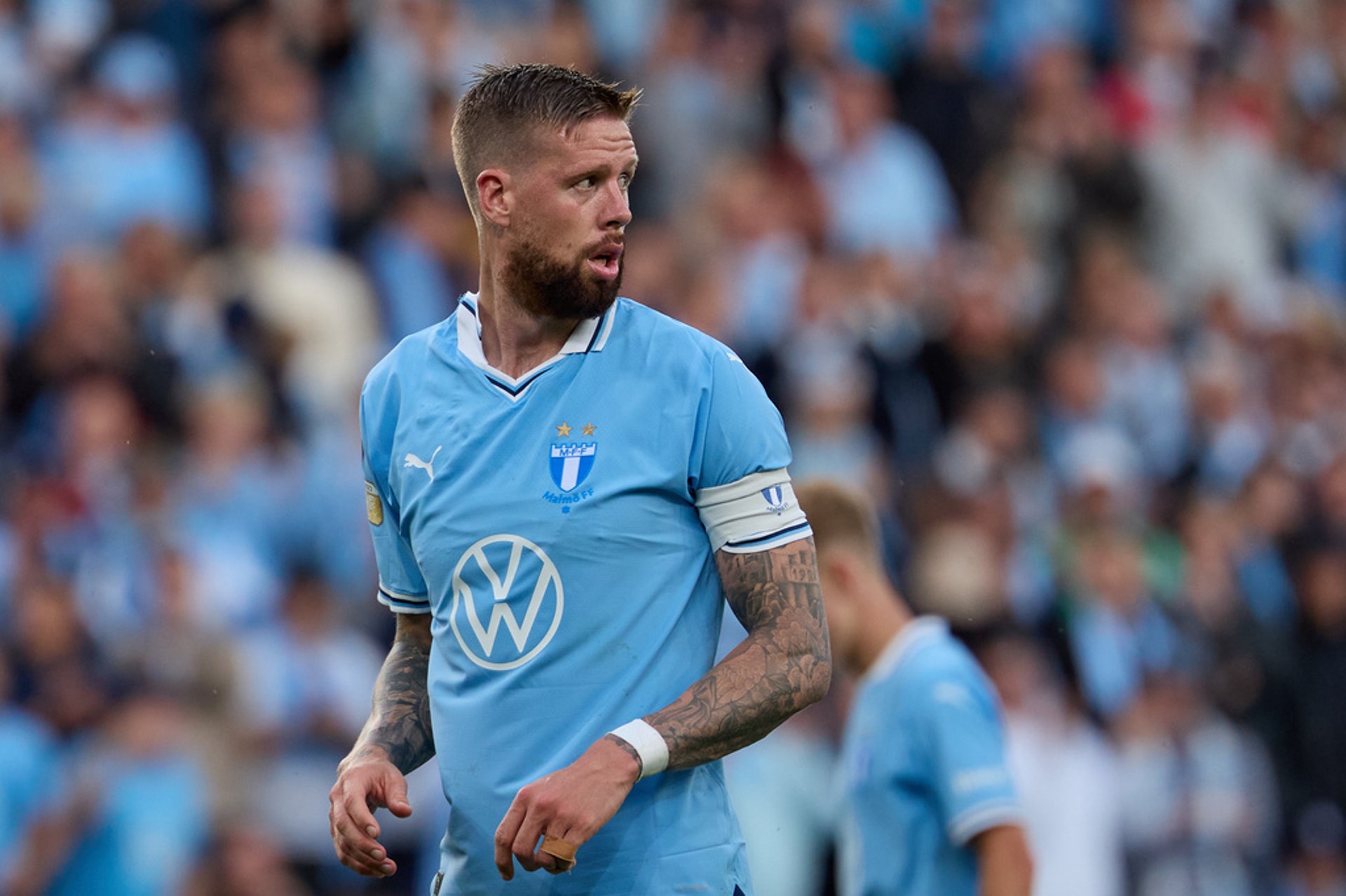 The Club's Decision: Jansson Stripped of Captaincy