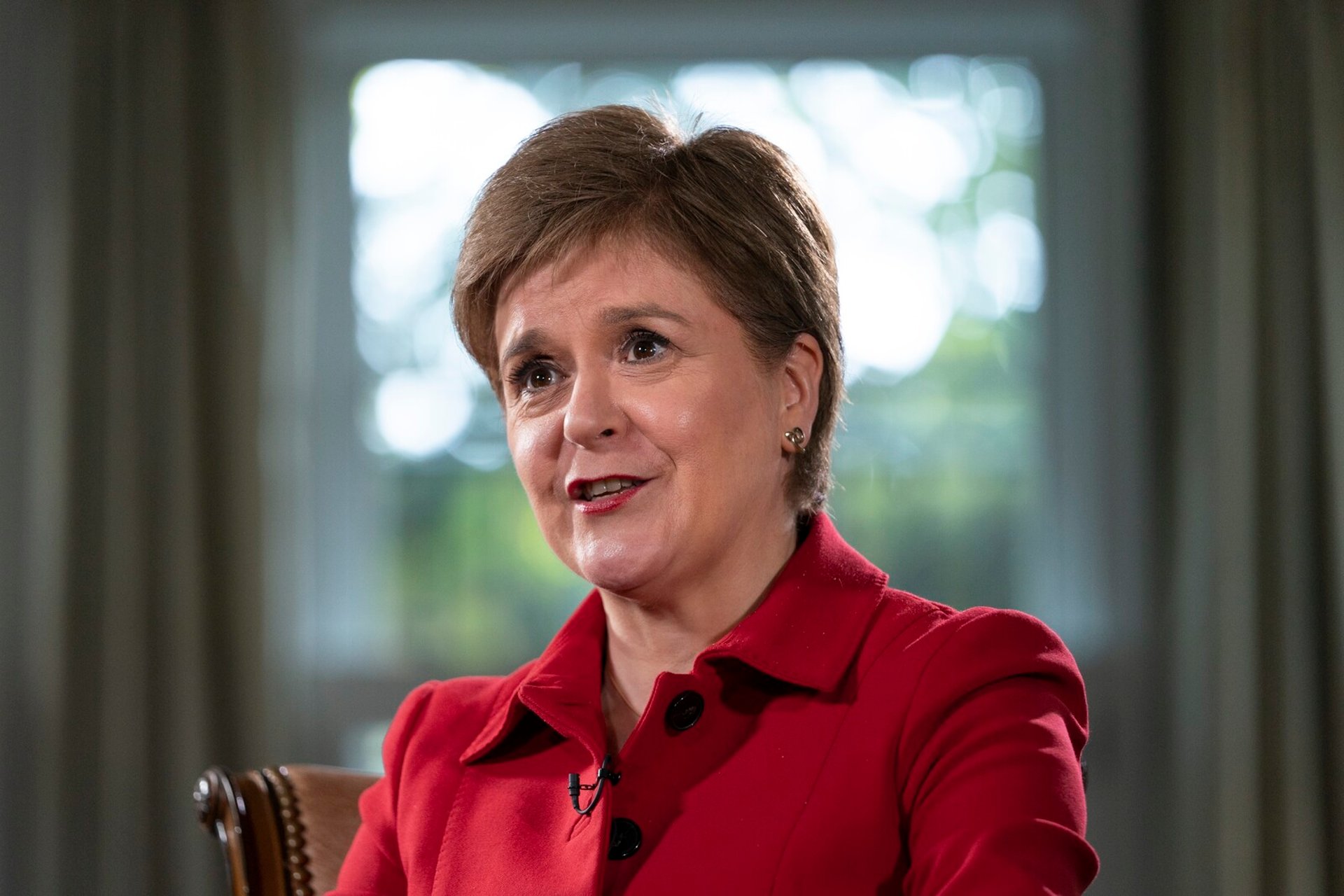 Scotland's ex-leader leaves politics