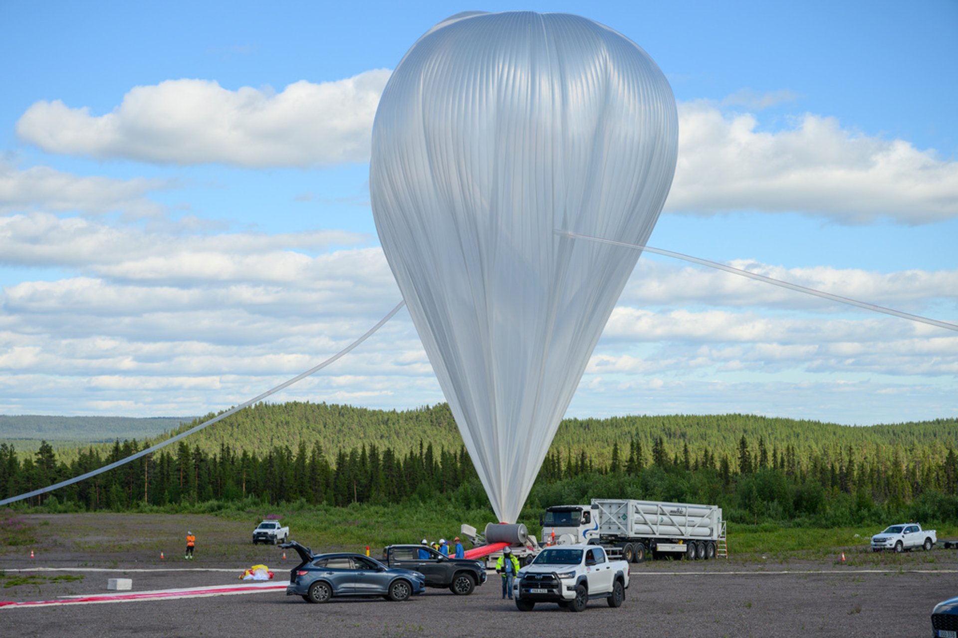 Record-breaking balloon launched from Esrange