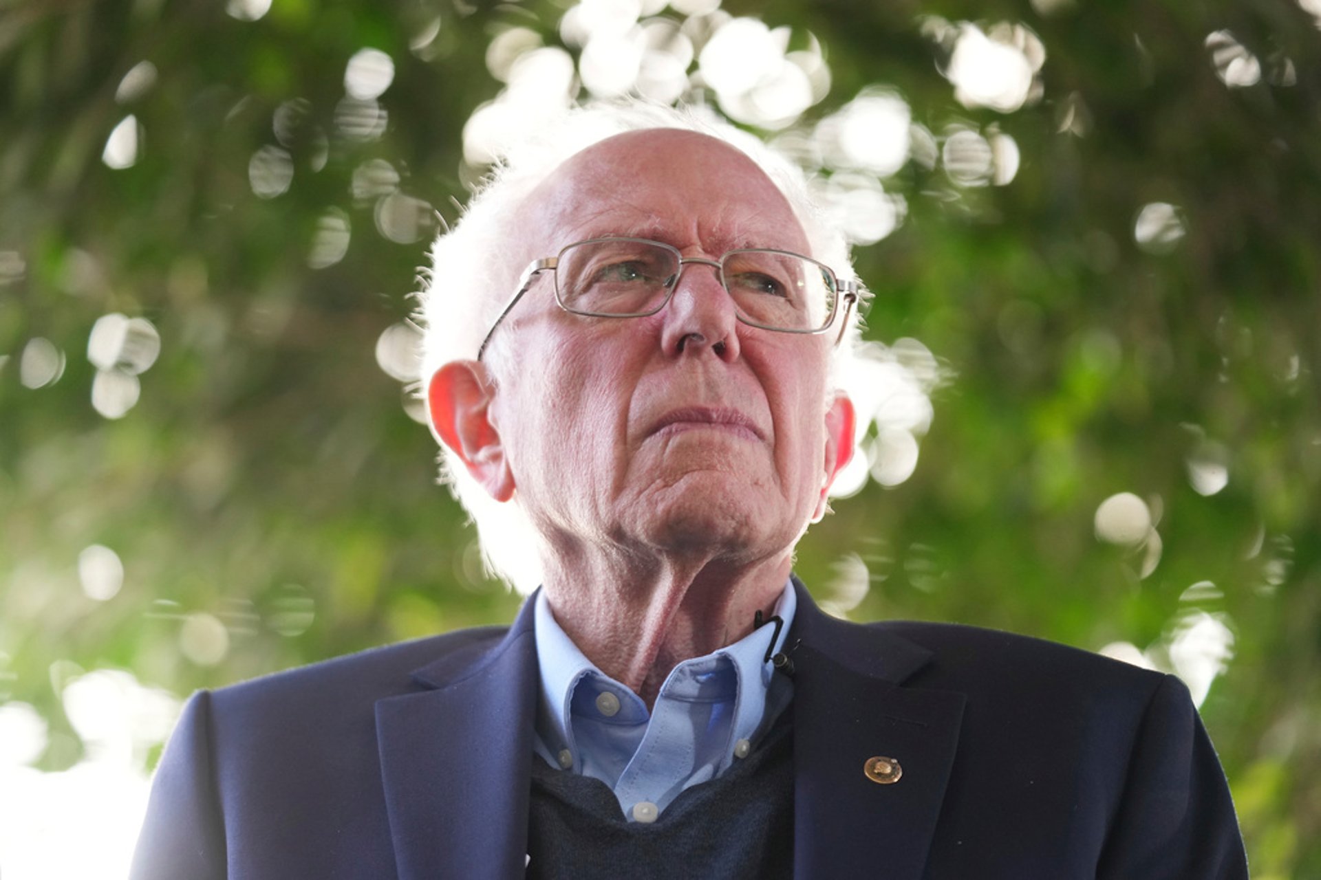 Sanders urges Biden not to give up