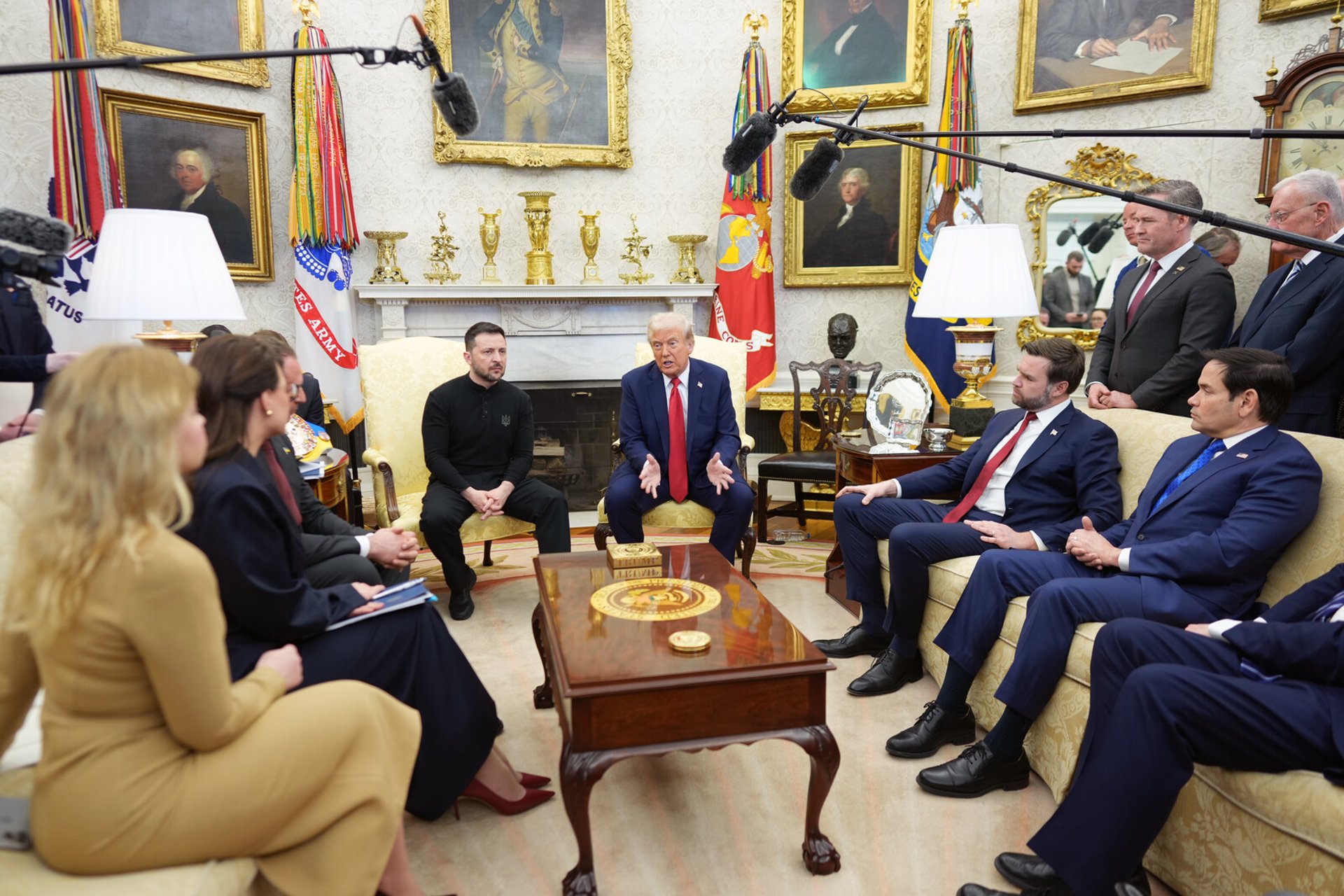 Tense when Zelensky meets Trump at the White House