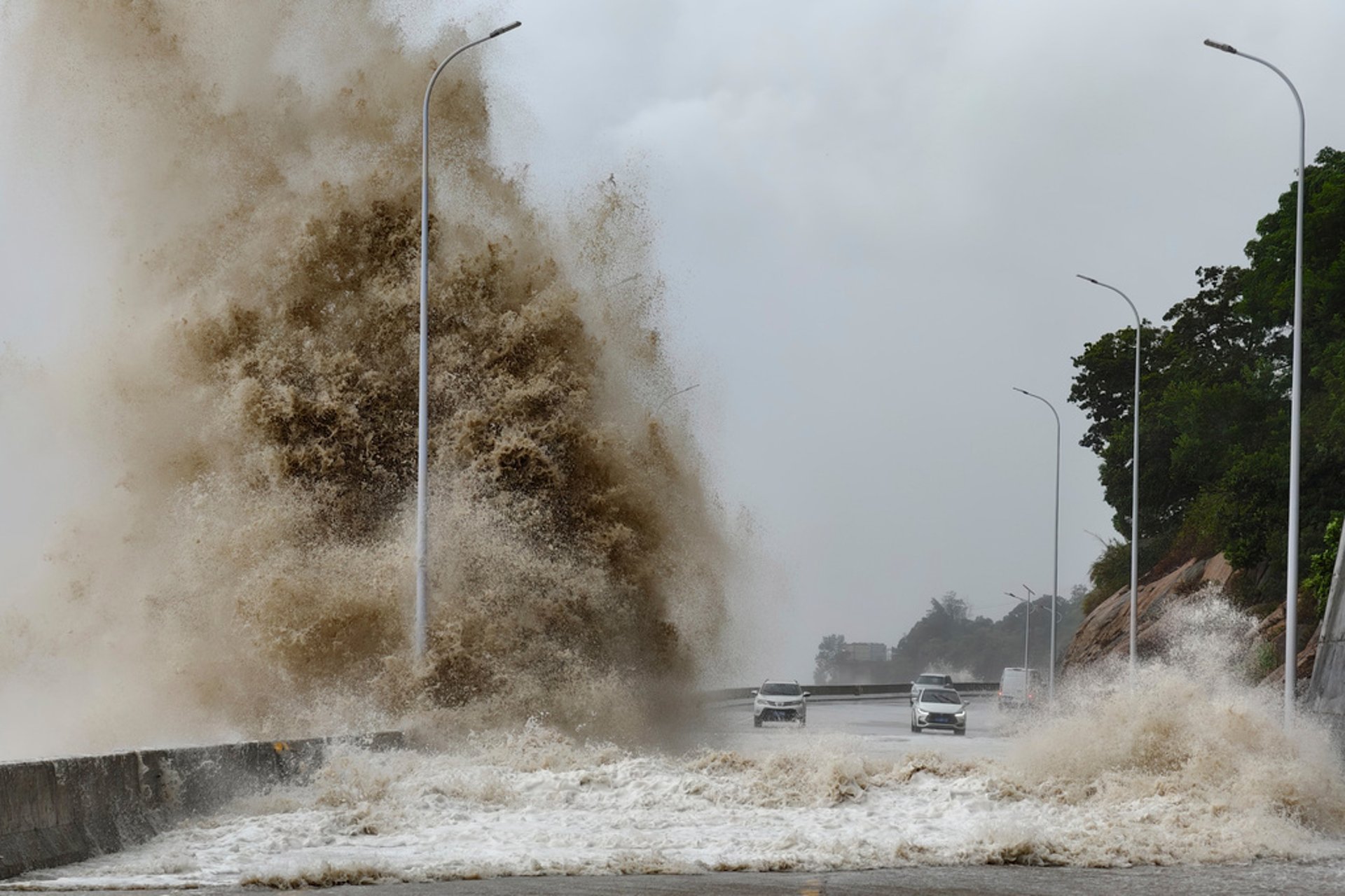 Eleven dead in landslide after typhoon in China