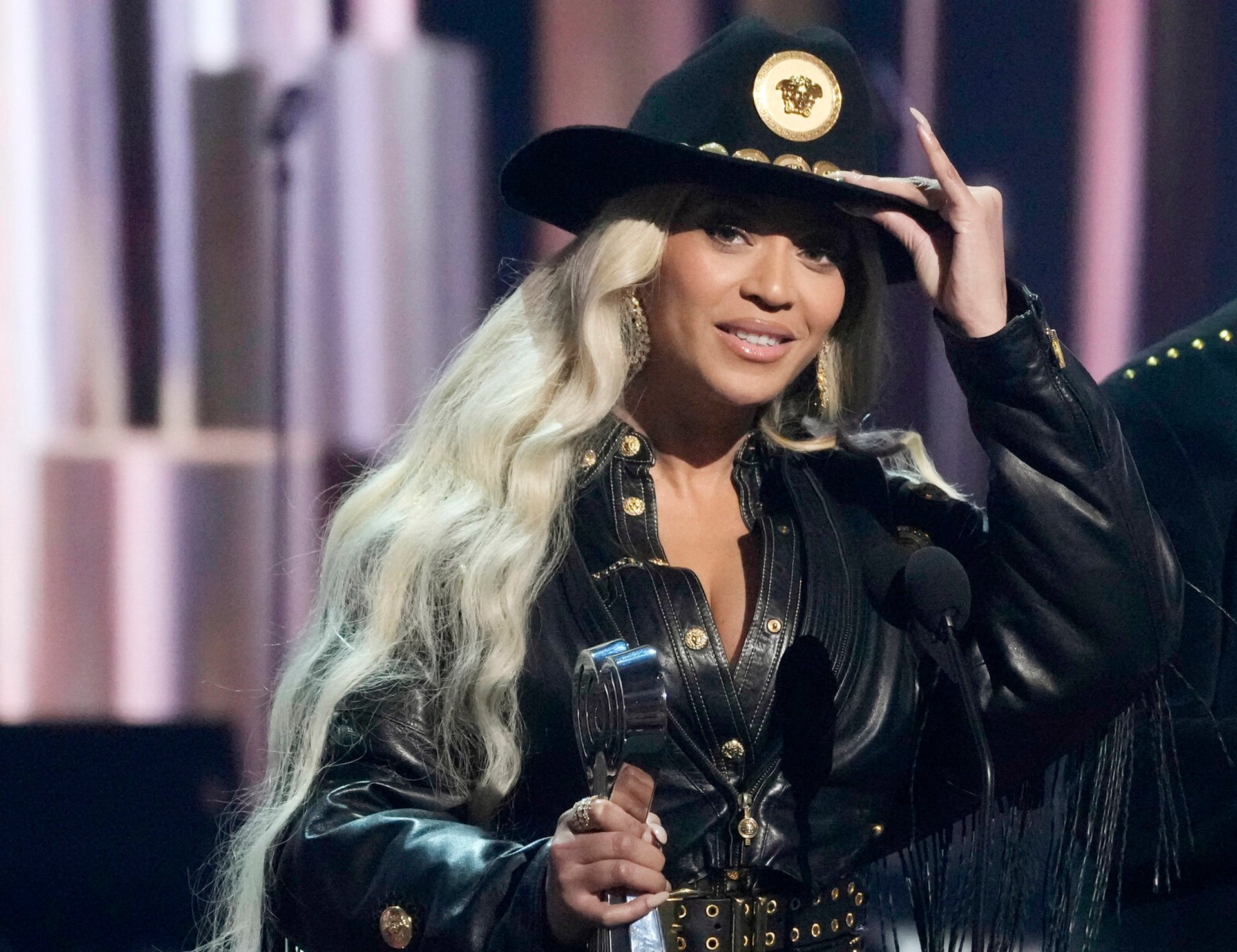 The Country Music Awards Snub Beyoncé