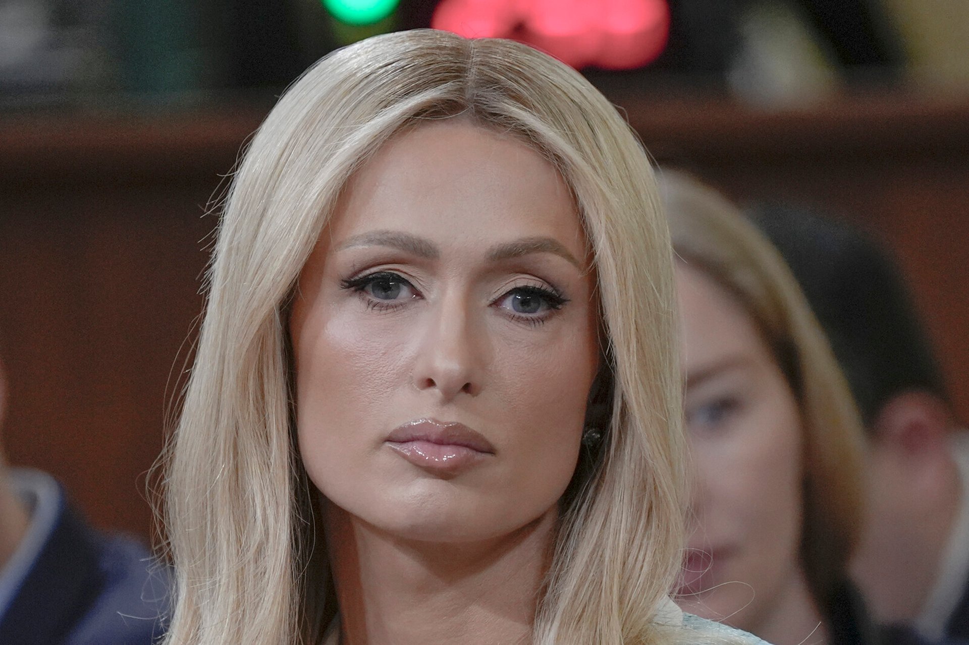 Paris Hilton: "Watching our home burn down on TV"