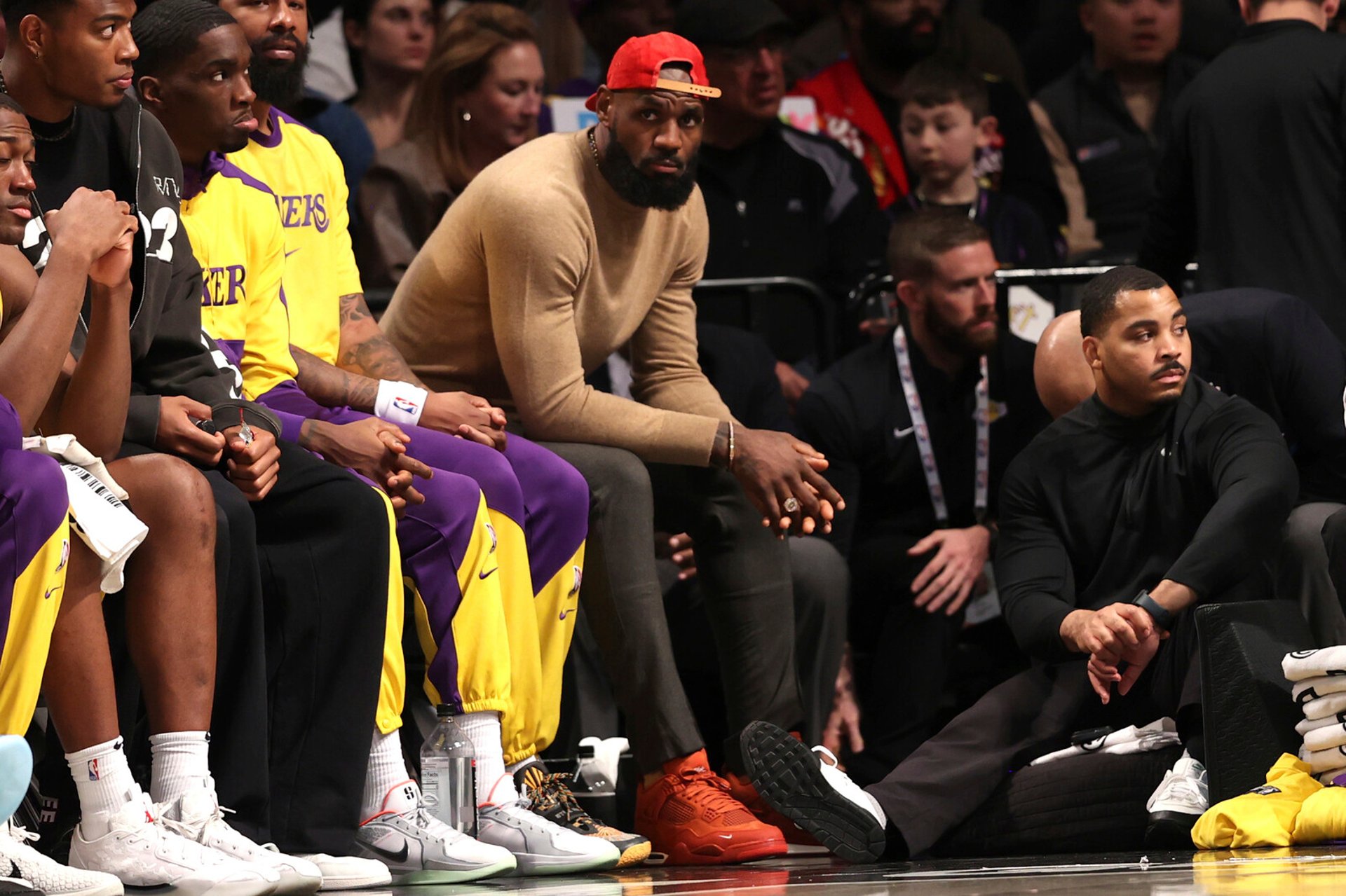 New loss for Lakers when the superstar was absent