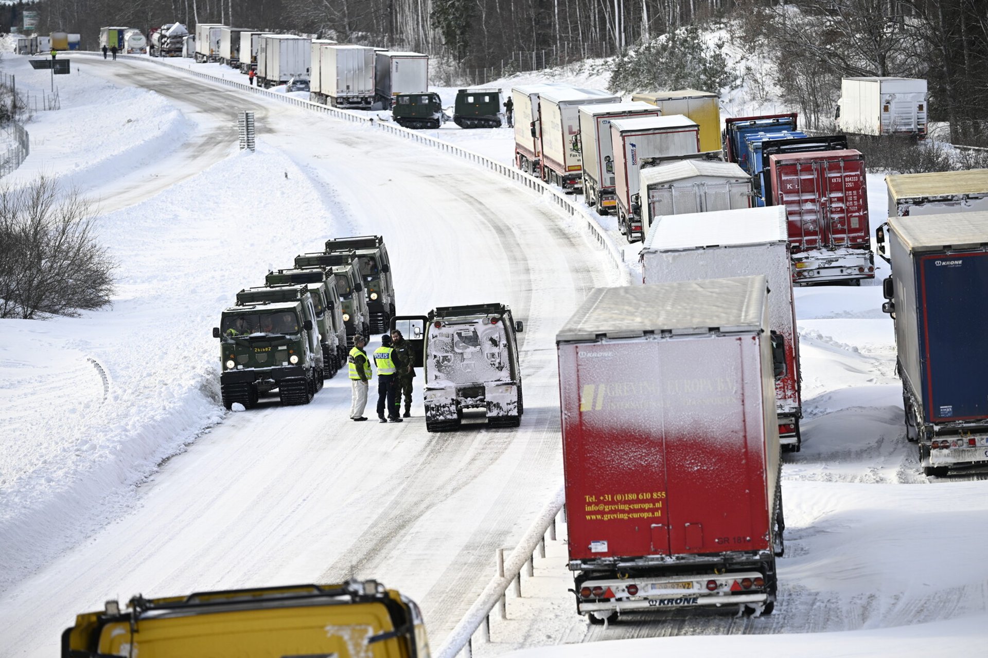 "Embarrassing" lack of Swedish road