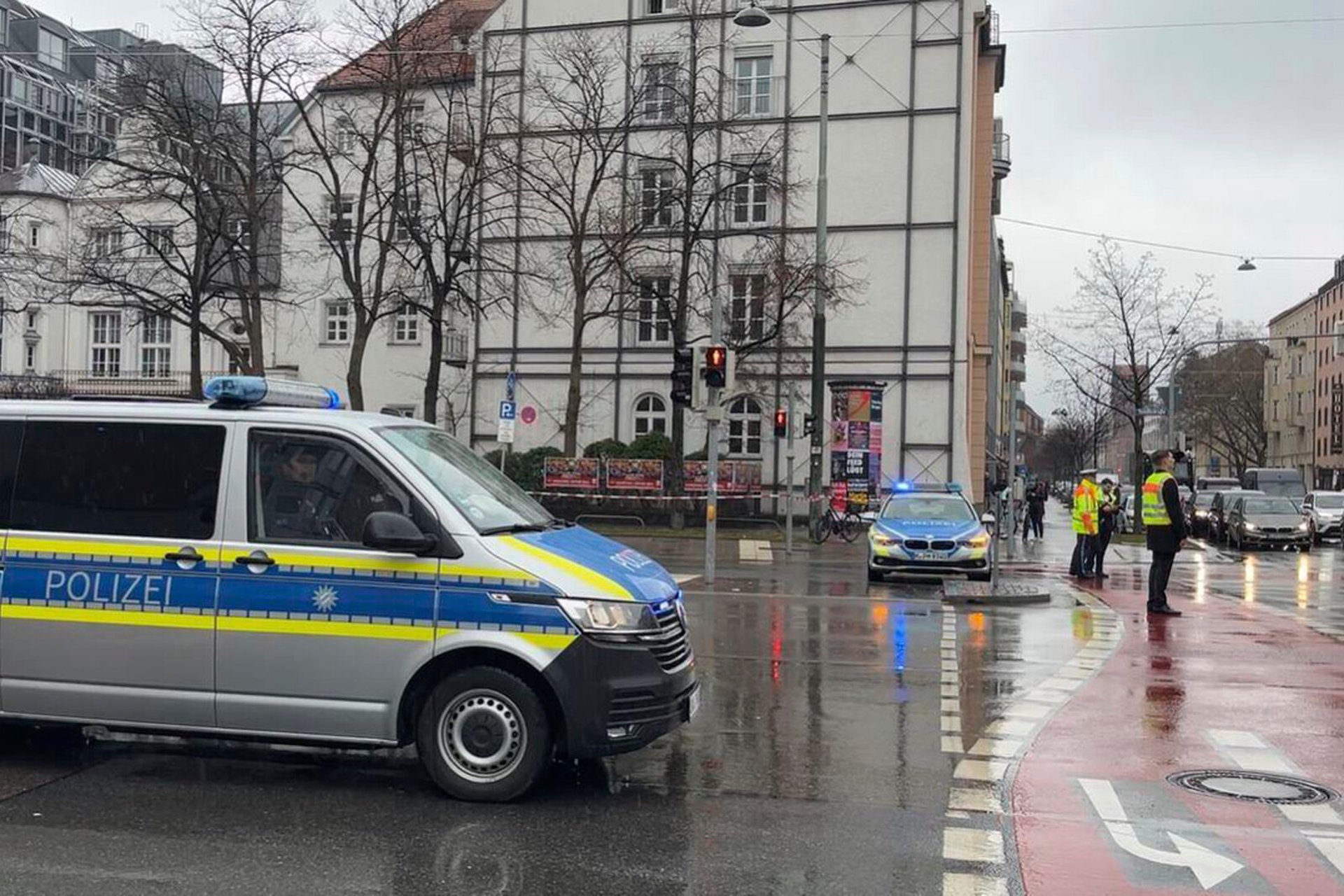 Car crashes into demonstration in Munich – 15 injured