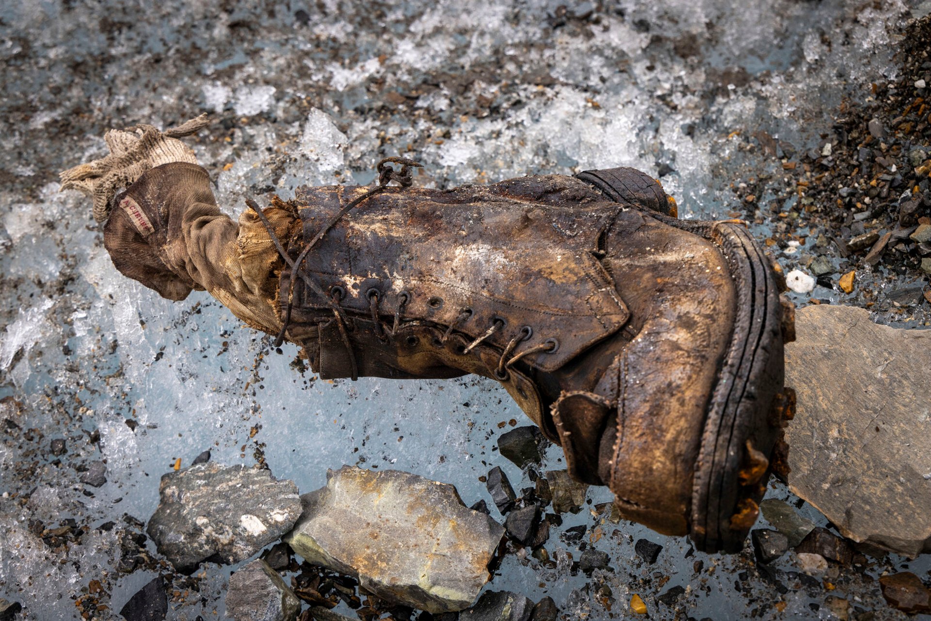 The Mystery Clears Up – Foot Found on Mount Everest