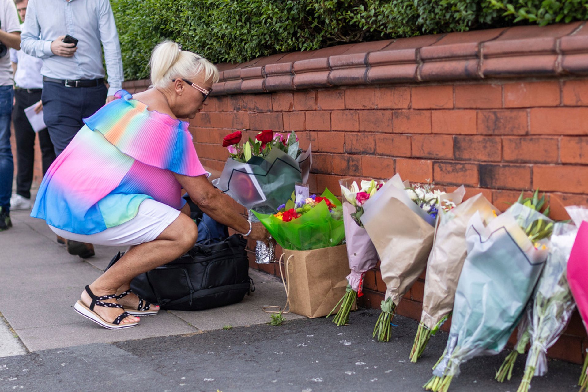 Britain in shock after knife attack: "Why?"