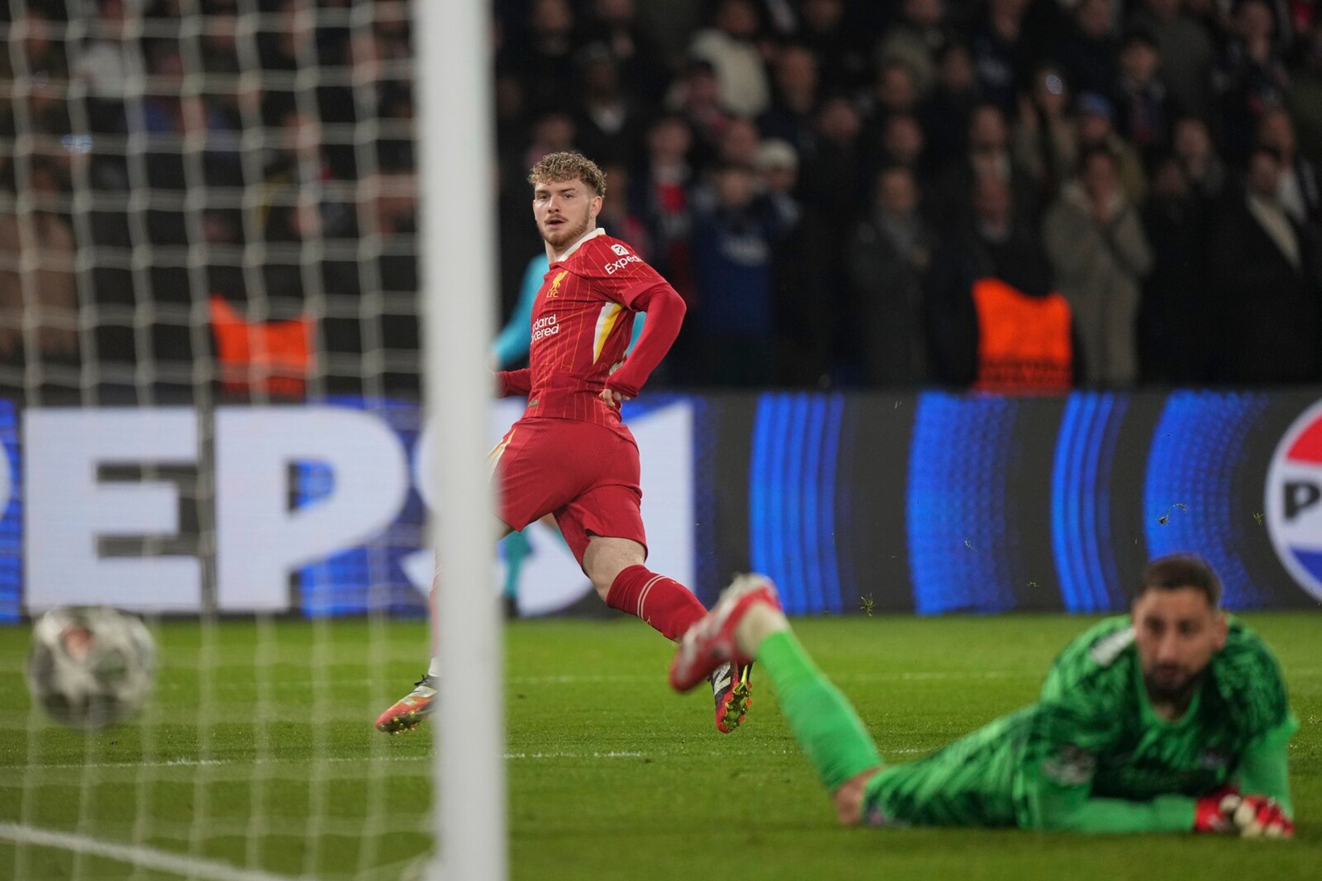 Harvey Elliott's Late Goal Shocks PSG in Champions League Thriller