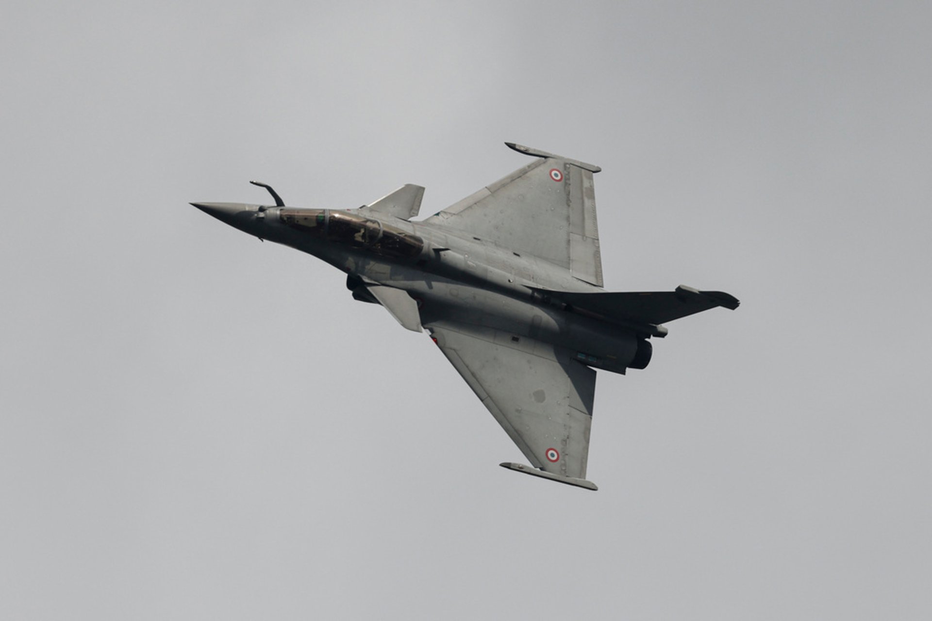 Fighter Jets Collide in France – Two Missing