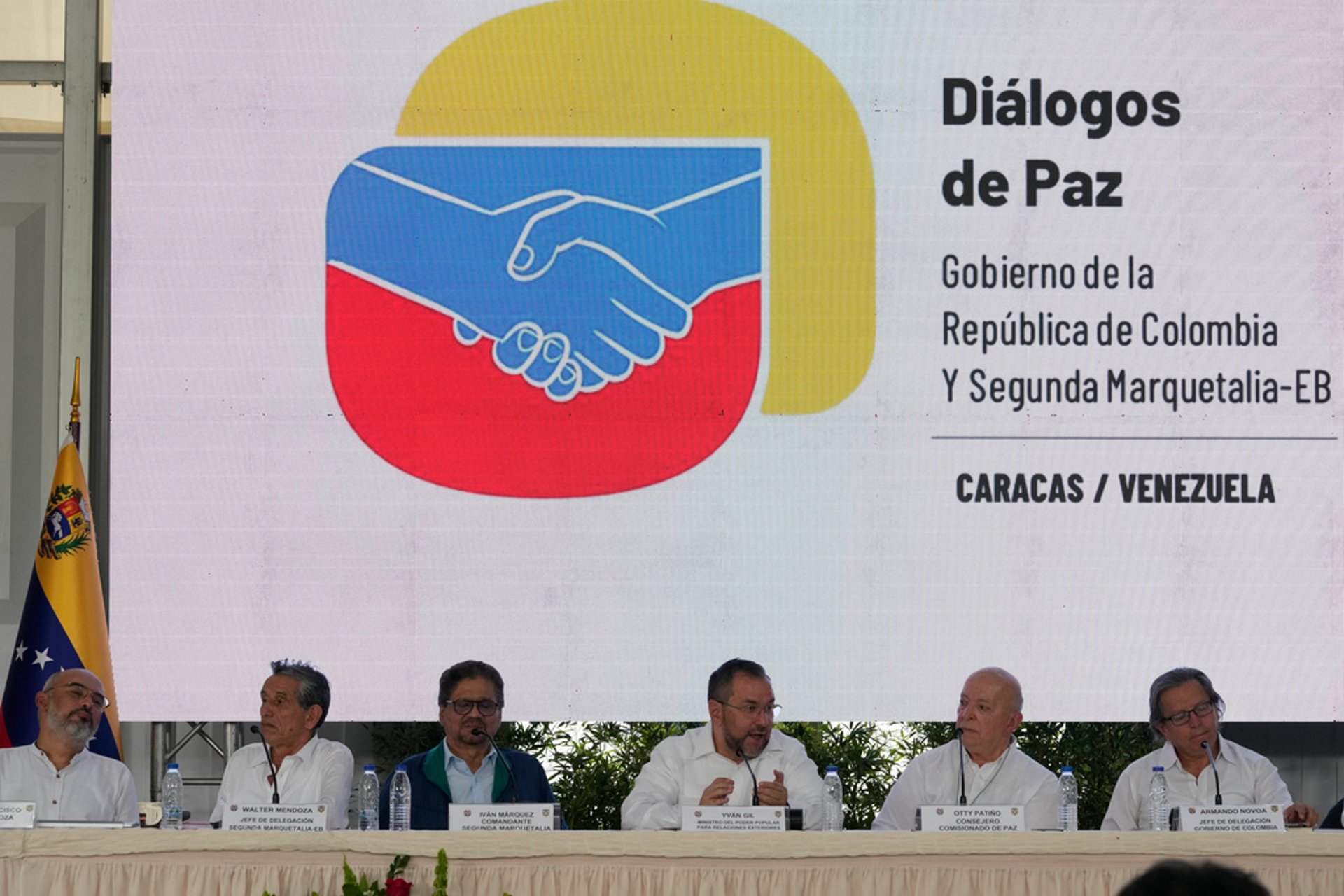 Colombia: Rebel group agrees to ceasefire