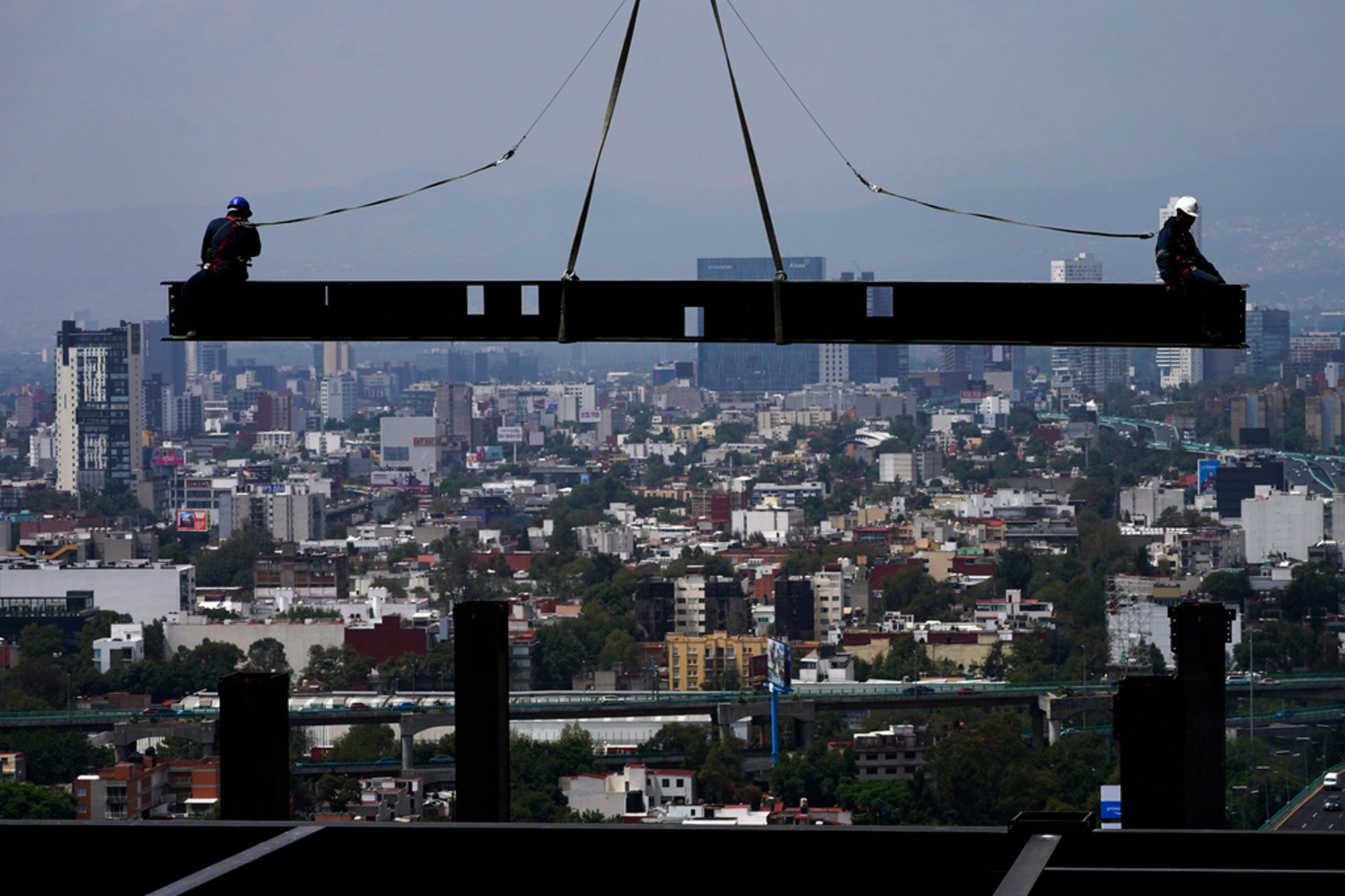 Prices up but Mexico lowers interest rate