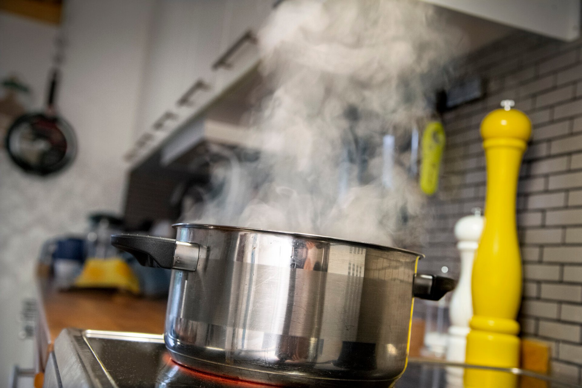 Perilous Cooking - One of Christmas' Major Fire Hazards