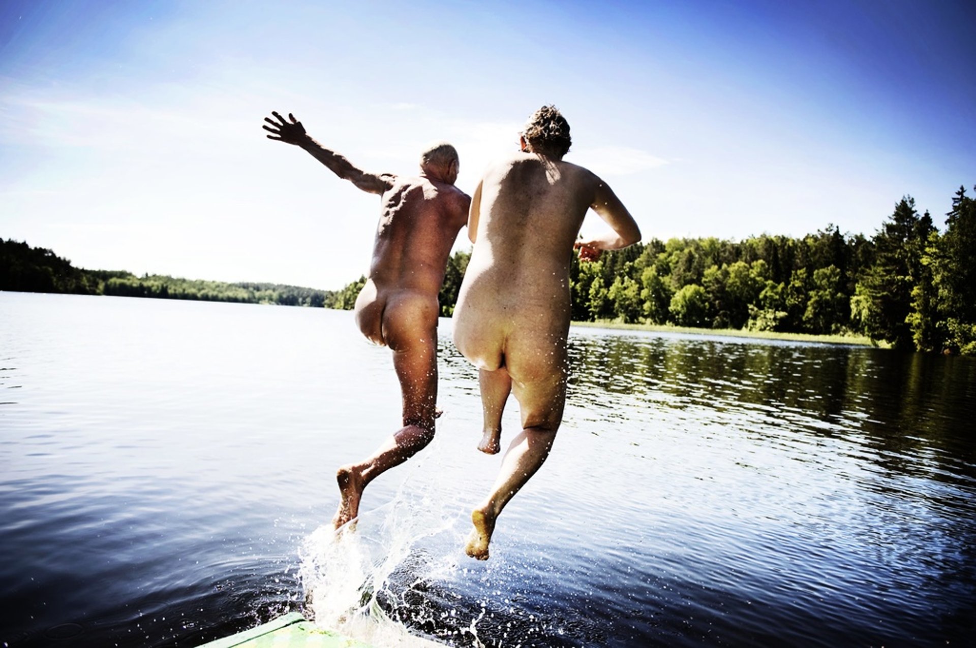 Naturists' struggle: Want more people to be naked